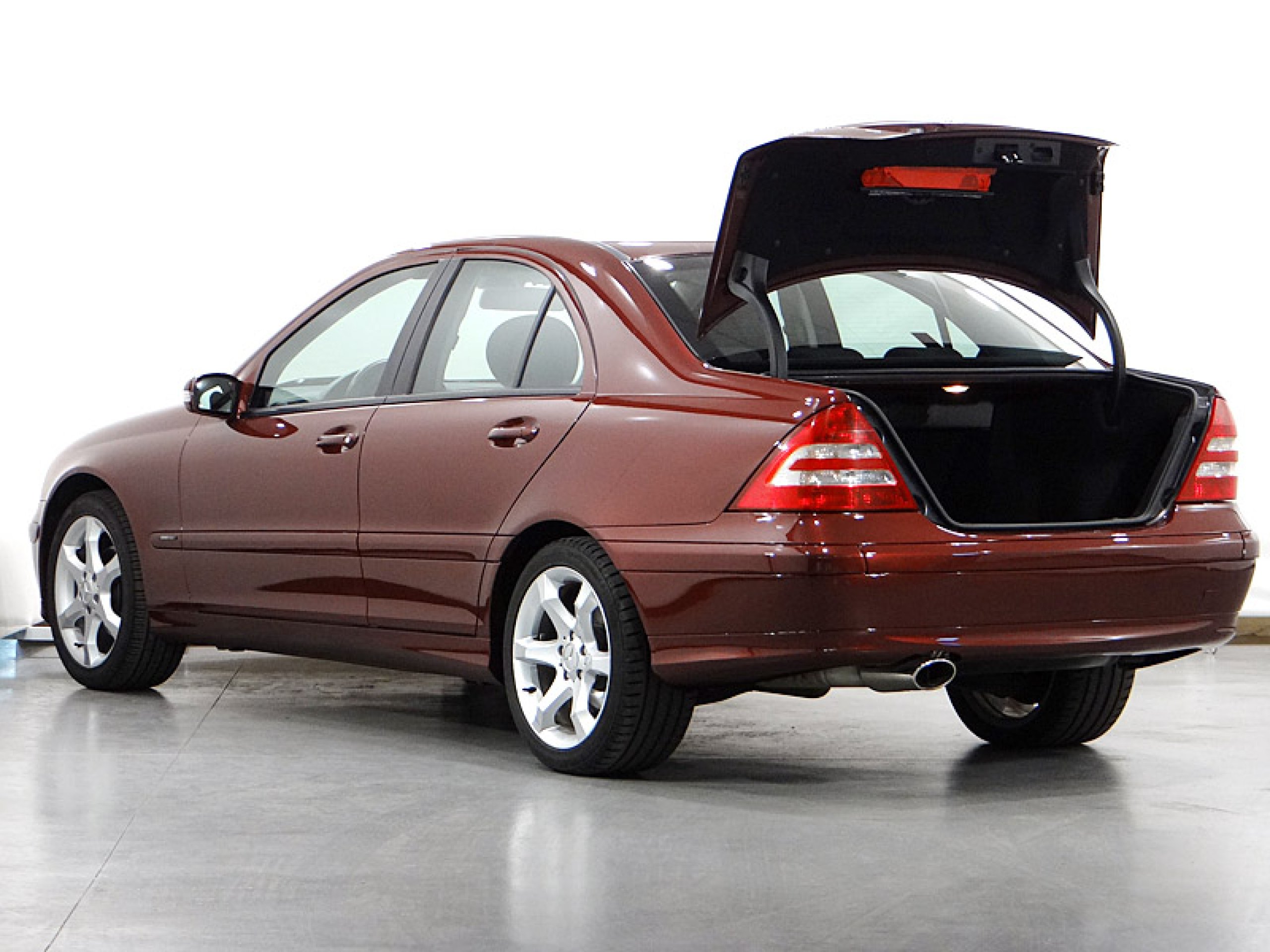 Foto Mercedes-Benz C 180 11