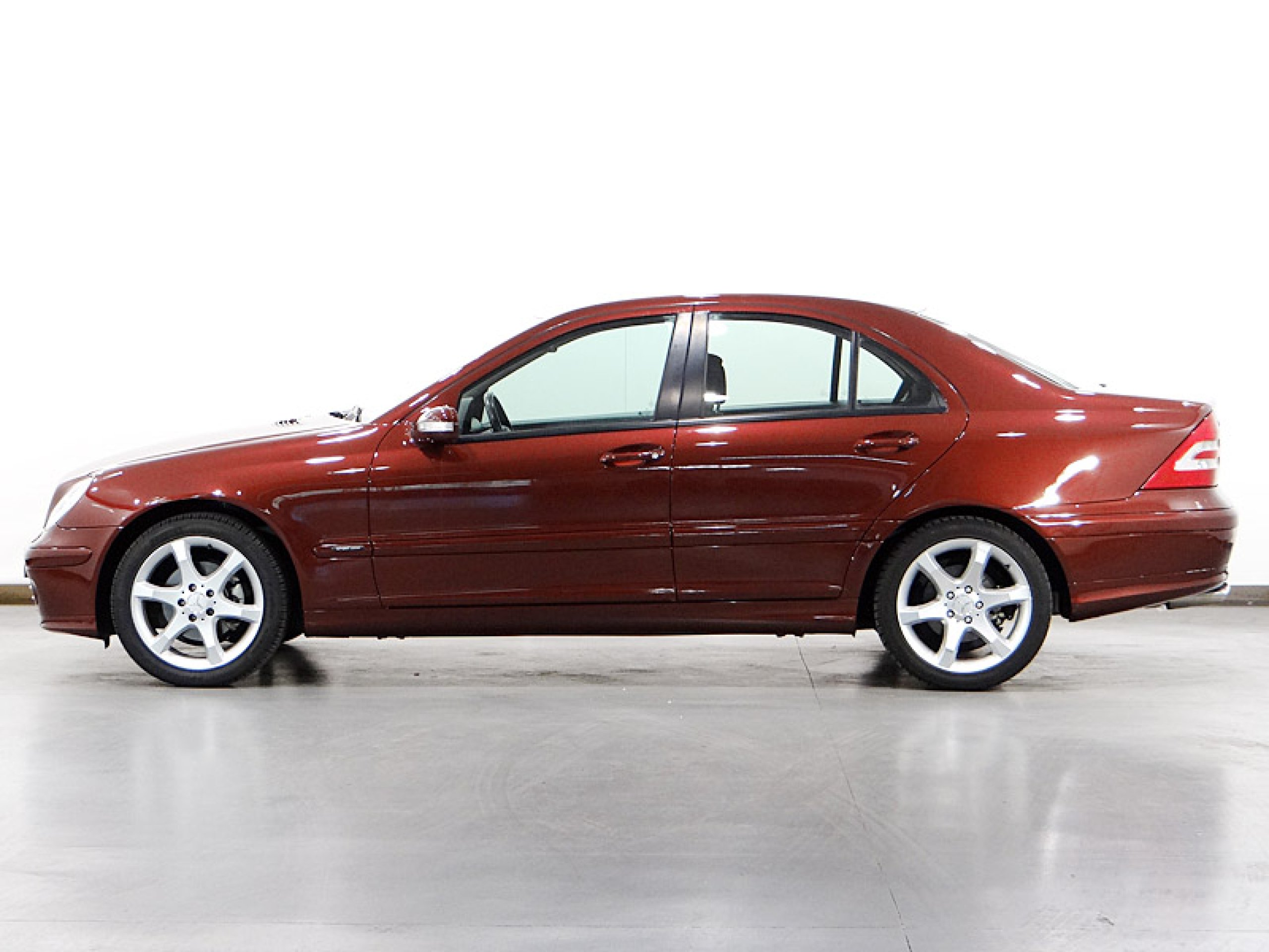Foto Mercedes-Benz C 180 13