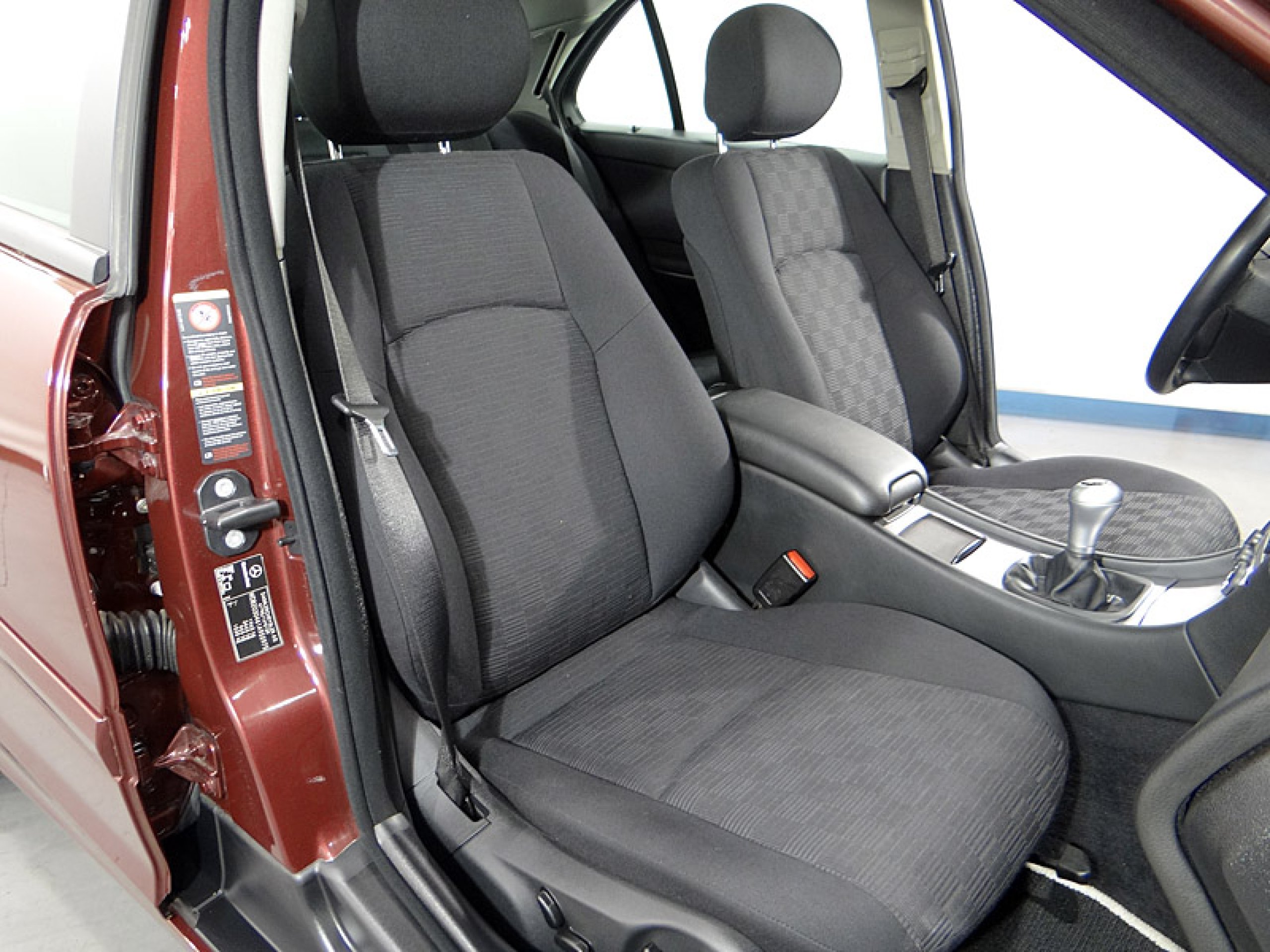 Foto Mercedes-Benz C 180 24