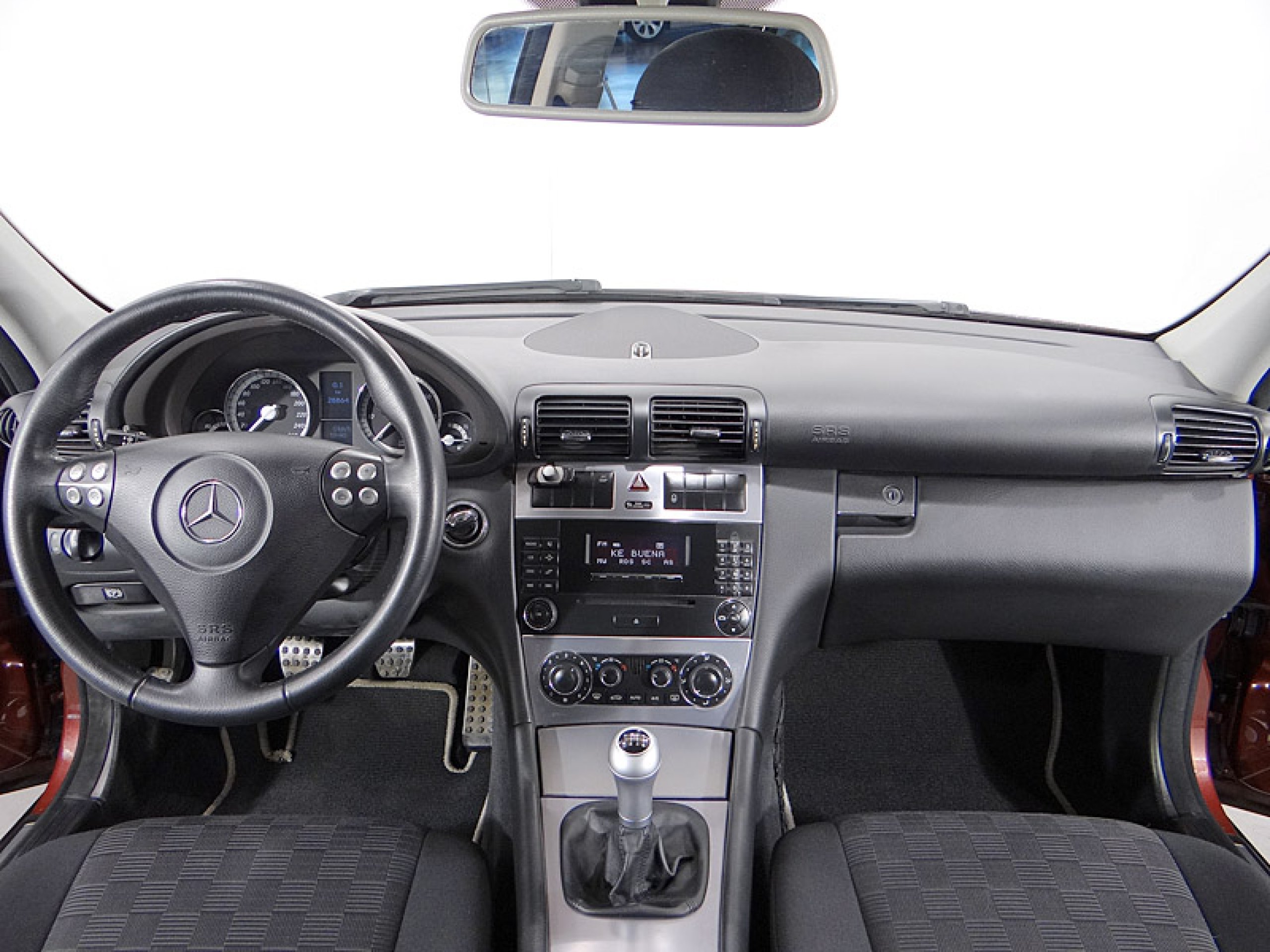 Foto Mercedes-Benz C 180 31