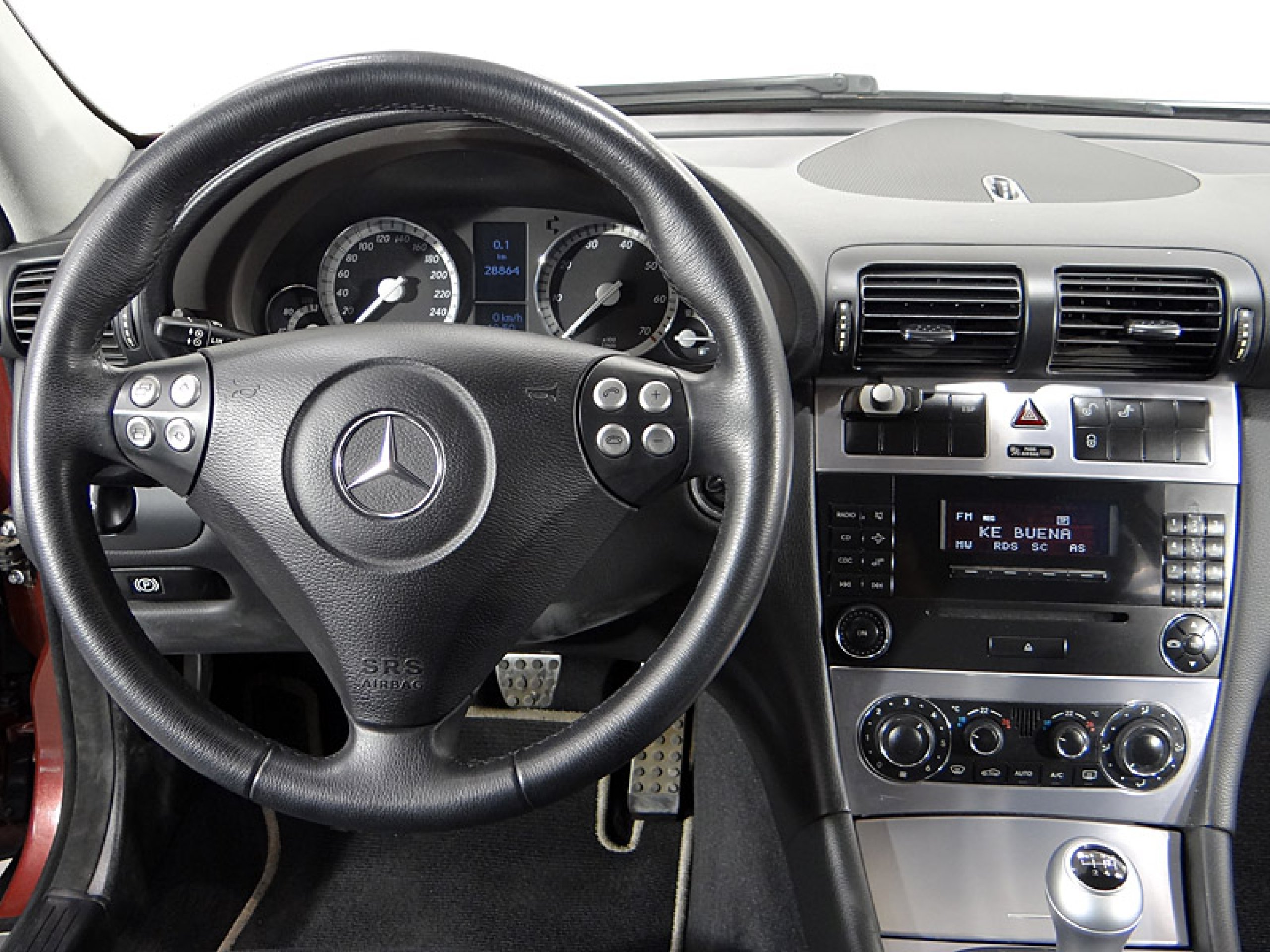 Foto Mercedes-Benz C 180 32