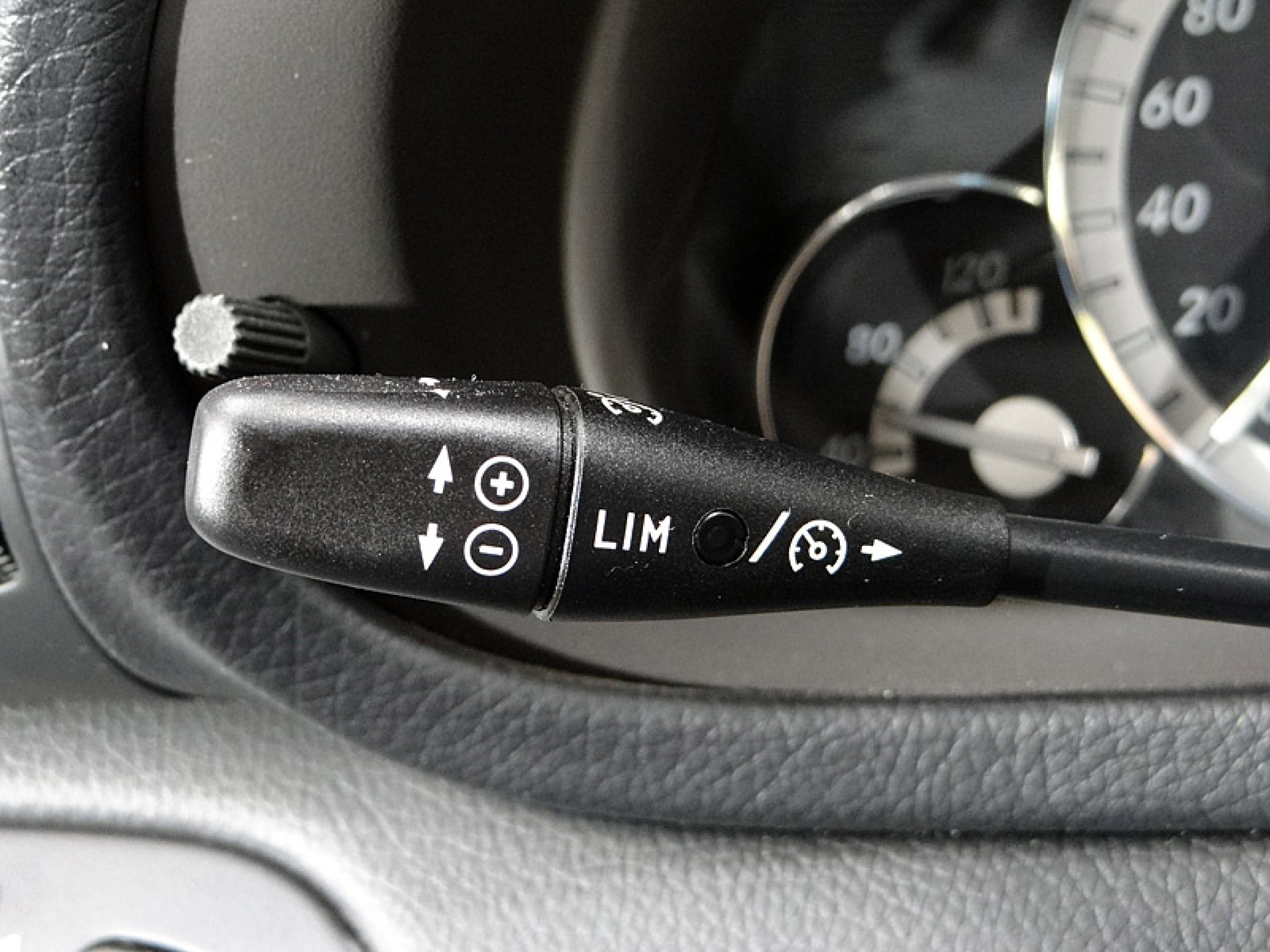 Foto Mercedes-Benz C 180 41