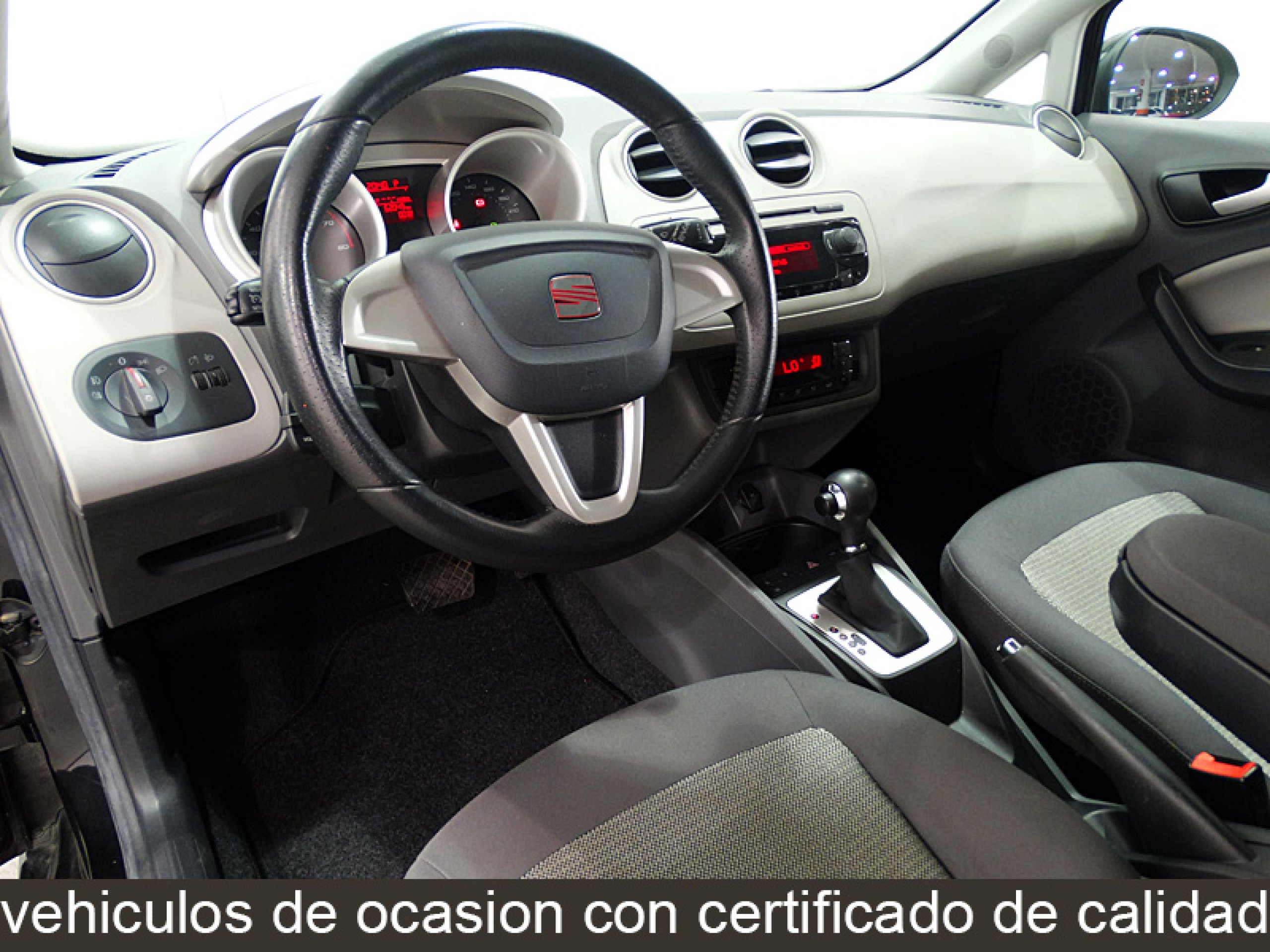 Foto Seat Ibiza 24