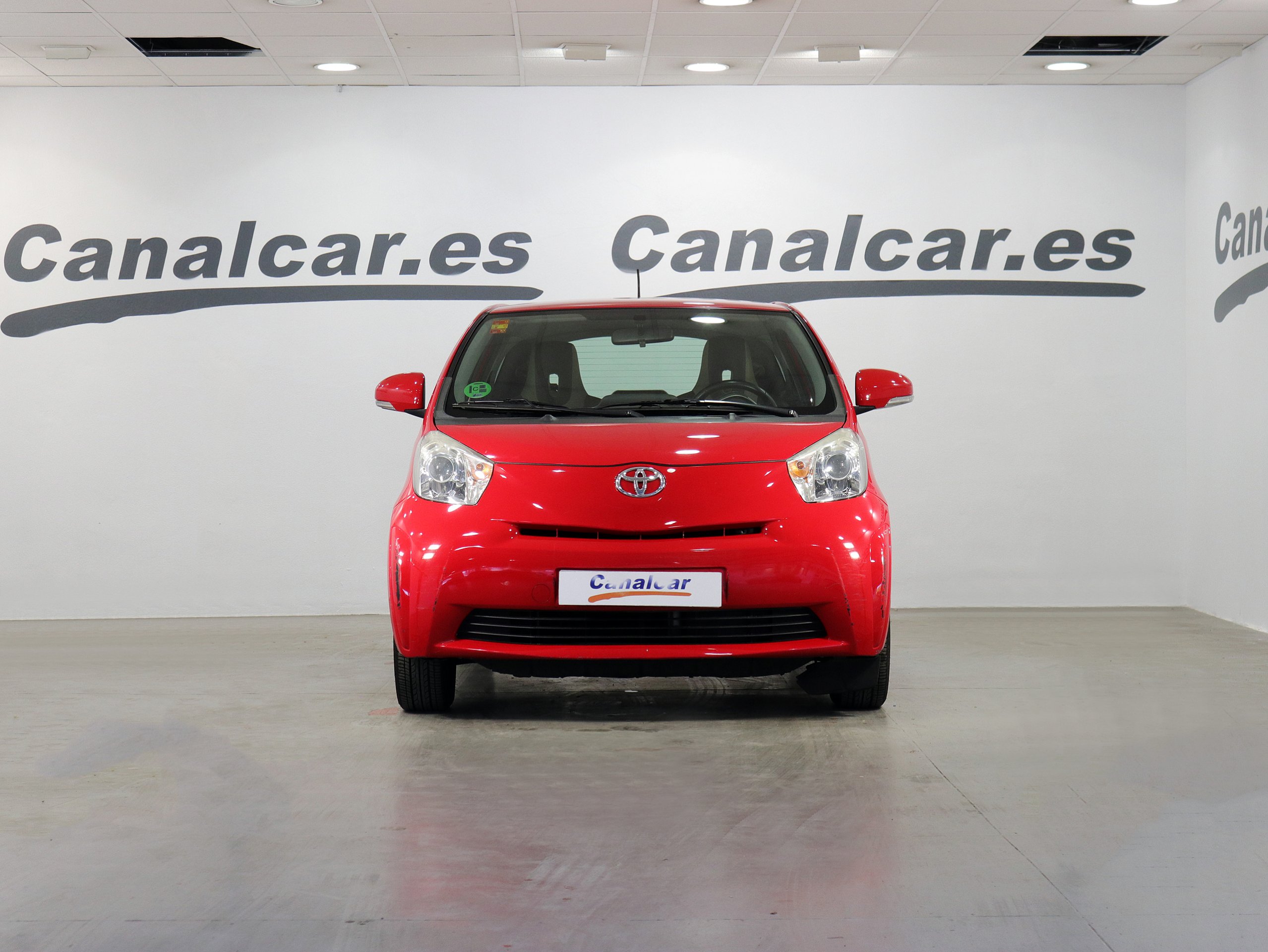 Foto Toyota iQ 4
