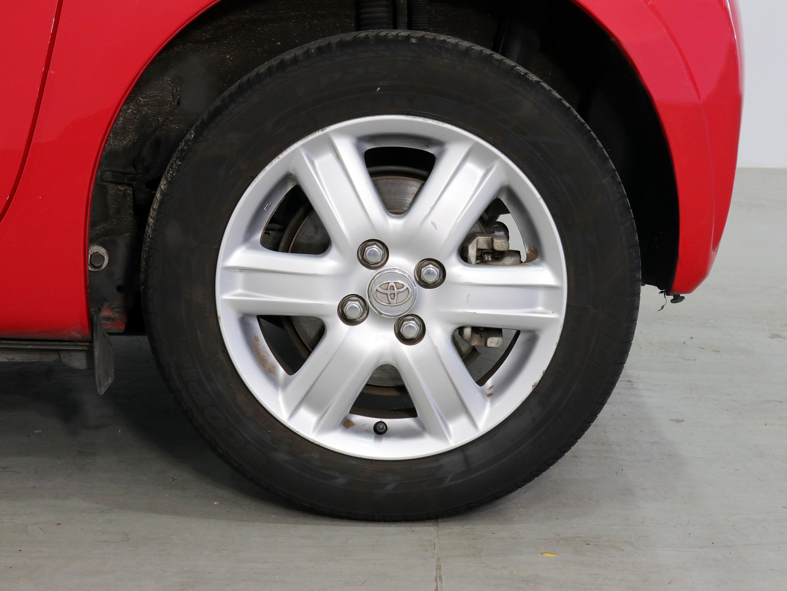 Foto Toyota iQ 33