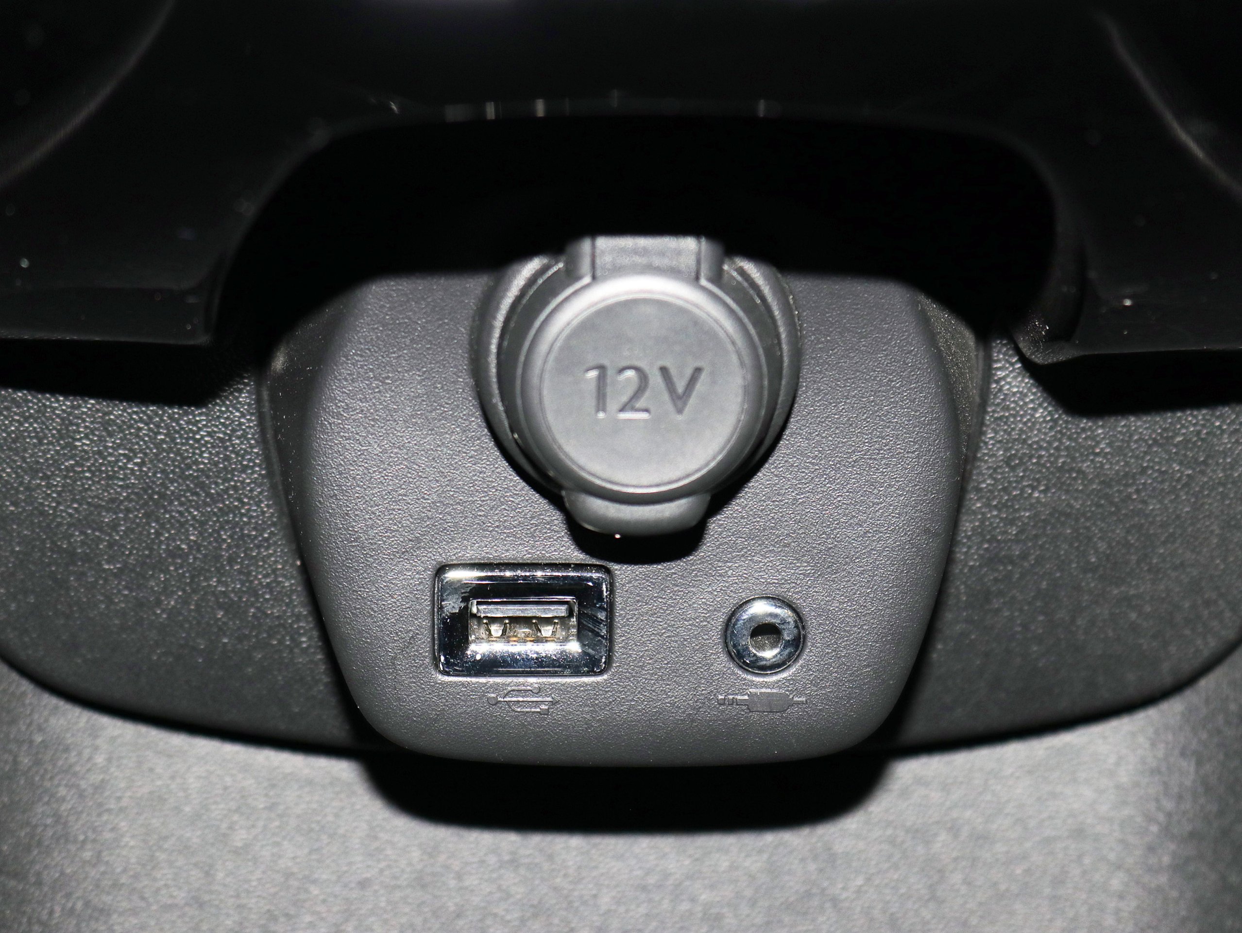 Foto Peugeot 108 32