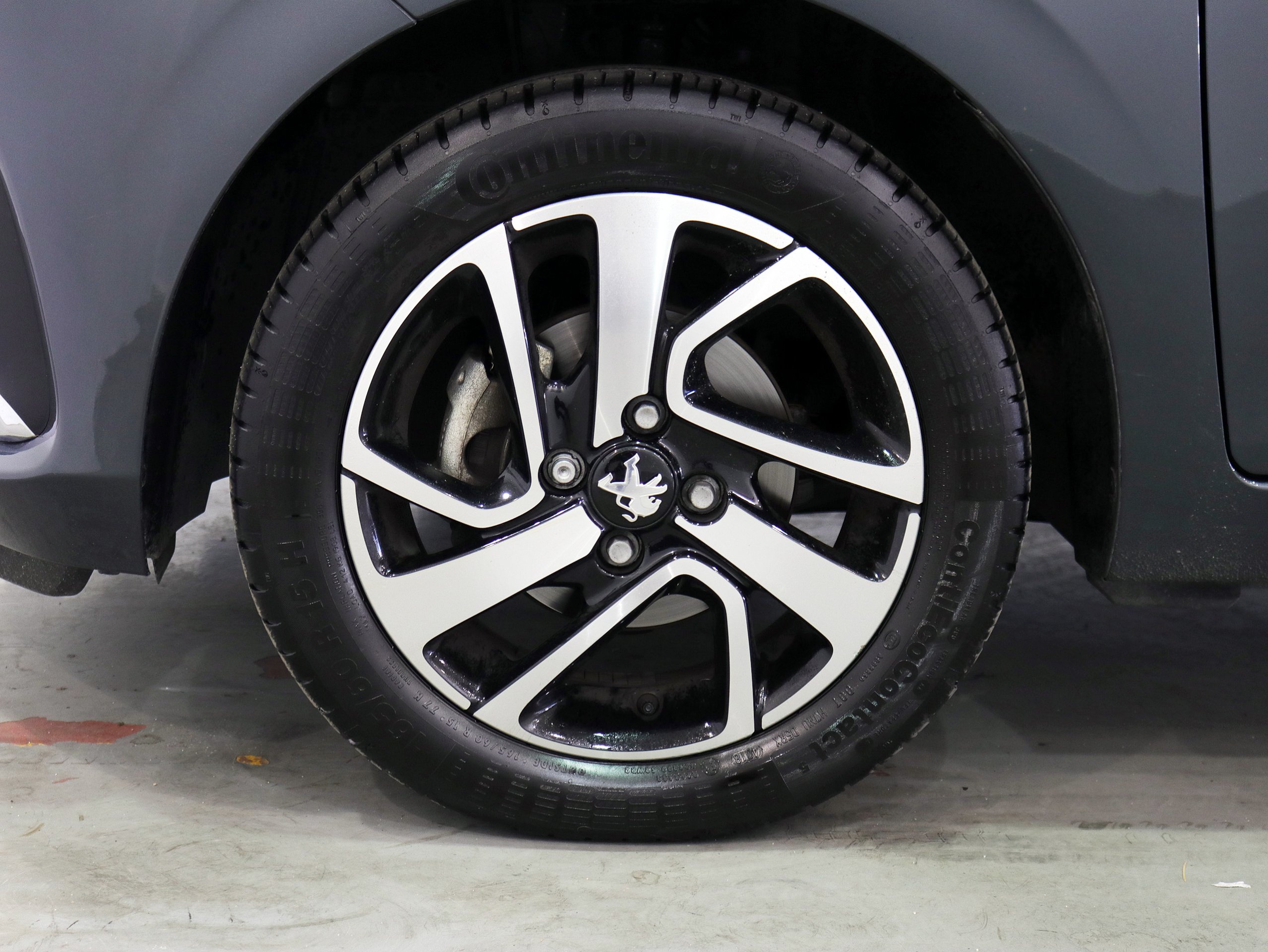 Foto Peugeot 108 43