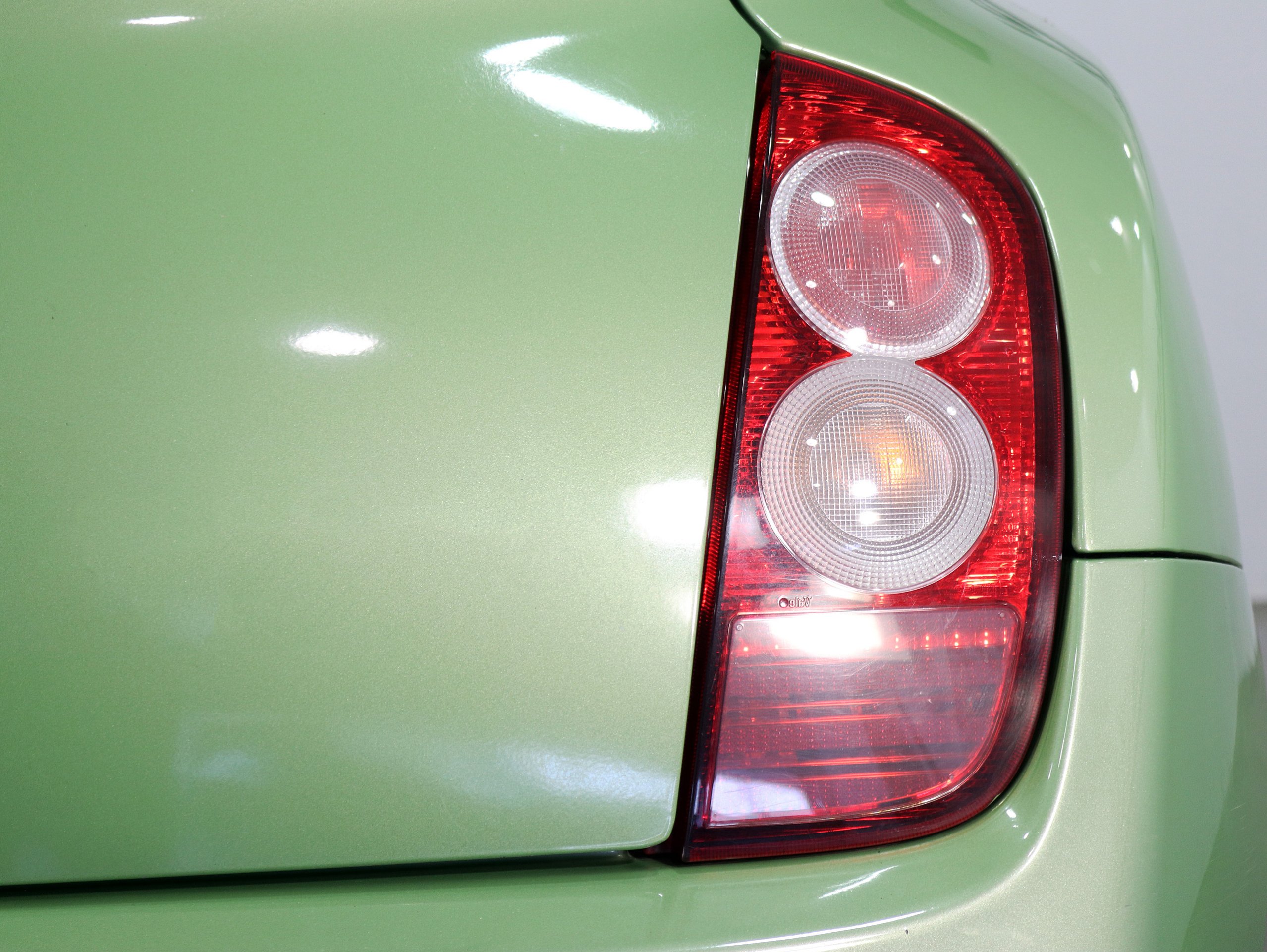 Foto Nissan Micra 12