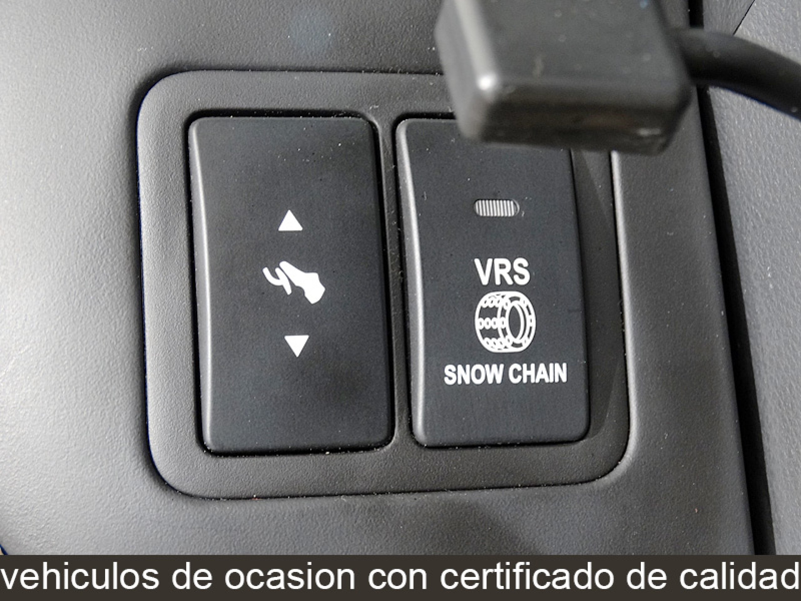 Foto Kia Carnival 32