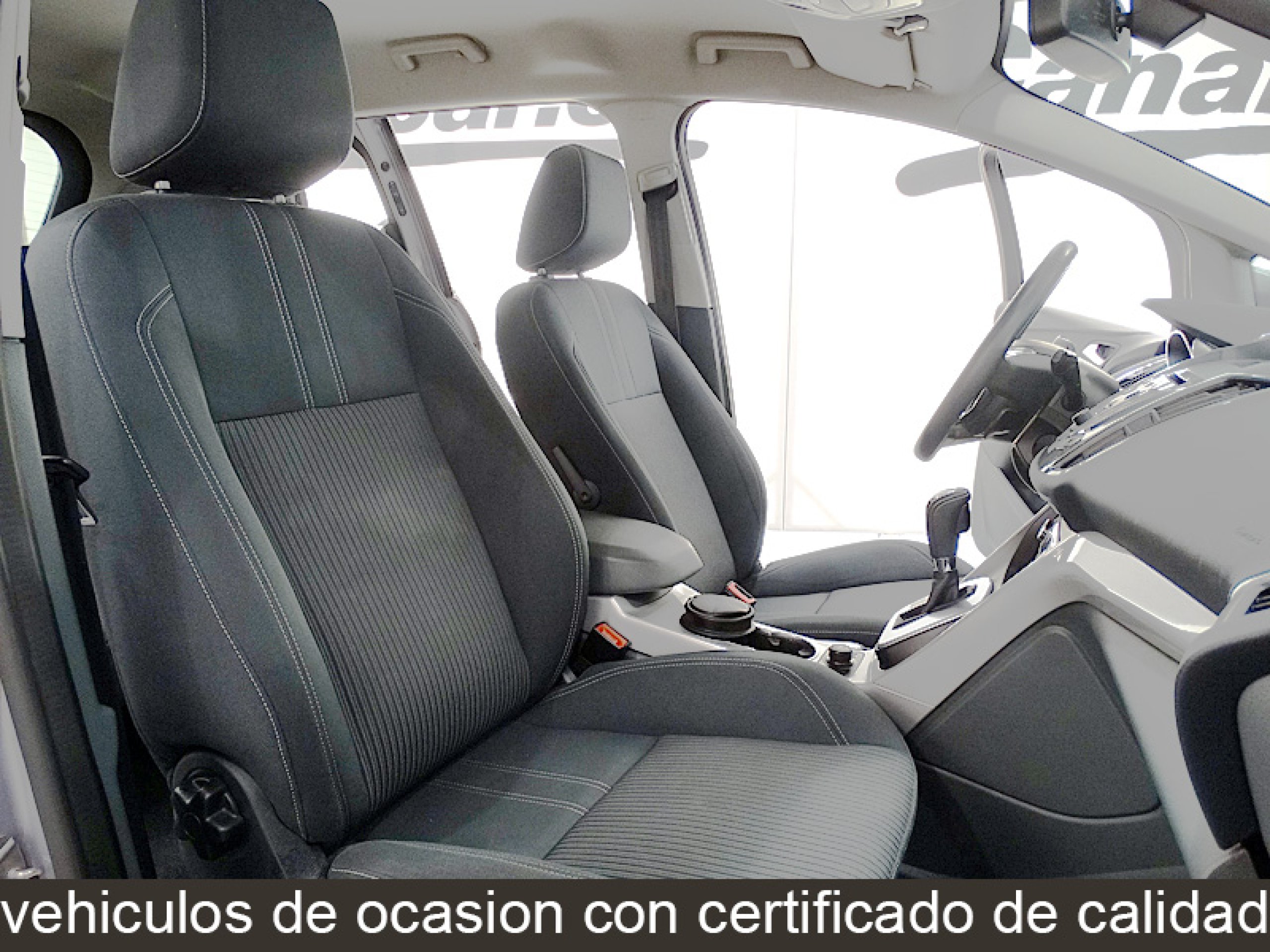 Foto Ford Grand C-Max 22