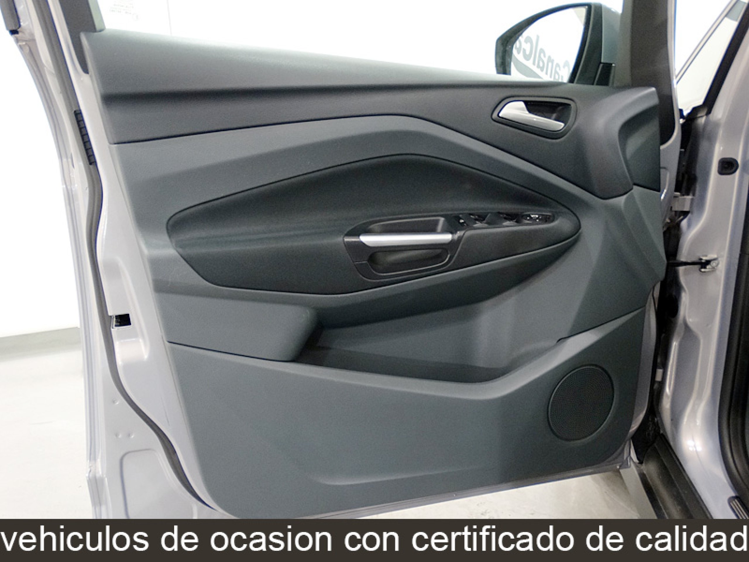 Foto Ford Grand C-Max 24