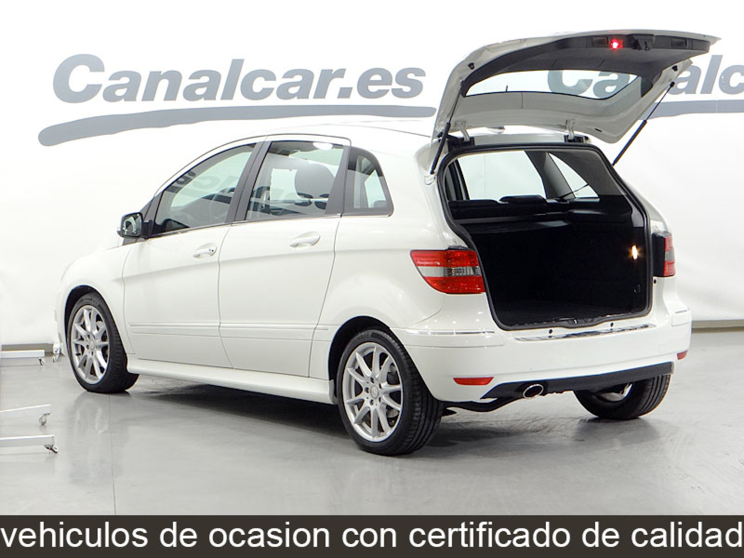 Foto Mercedes-Benz B 160 8