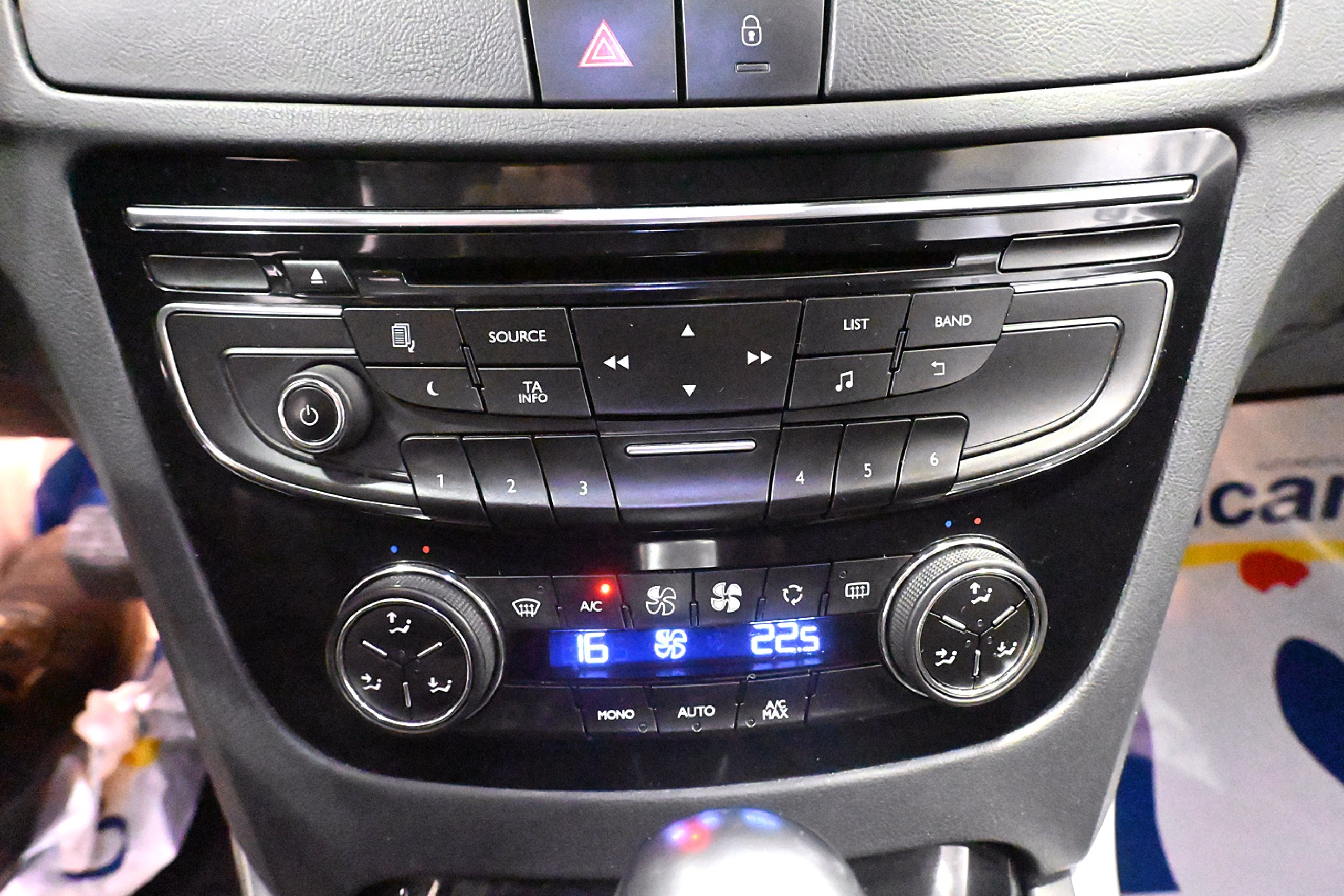 Foto Peugeot 508 21