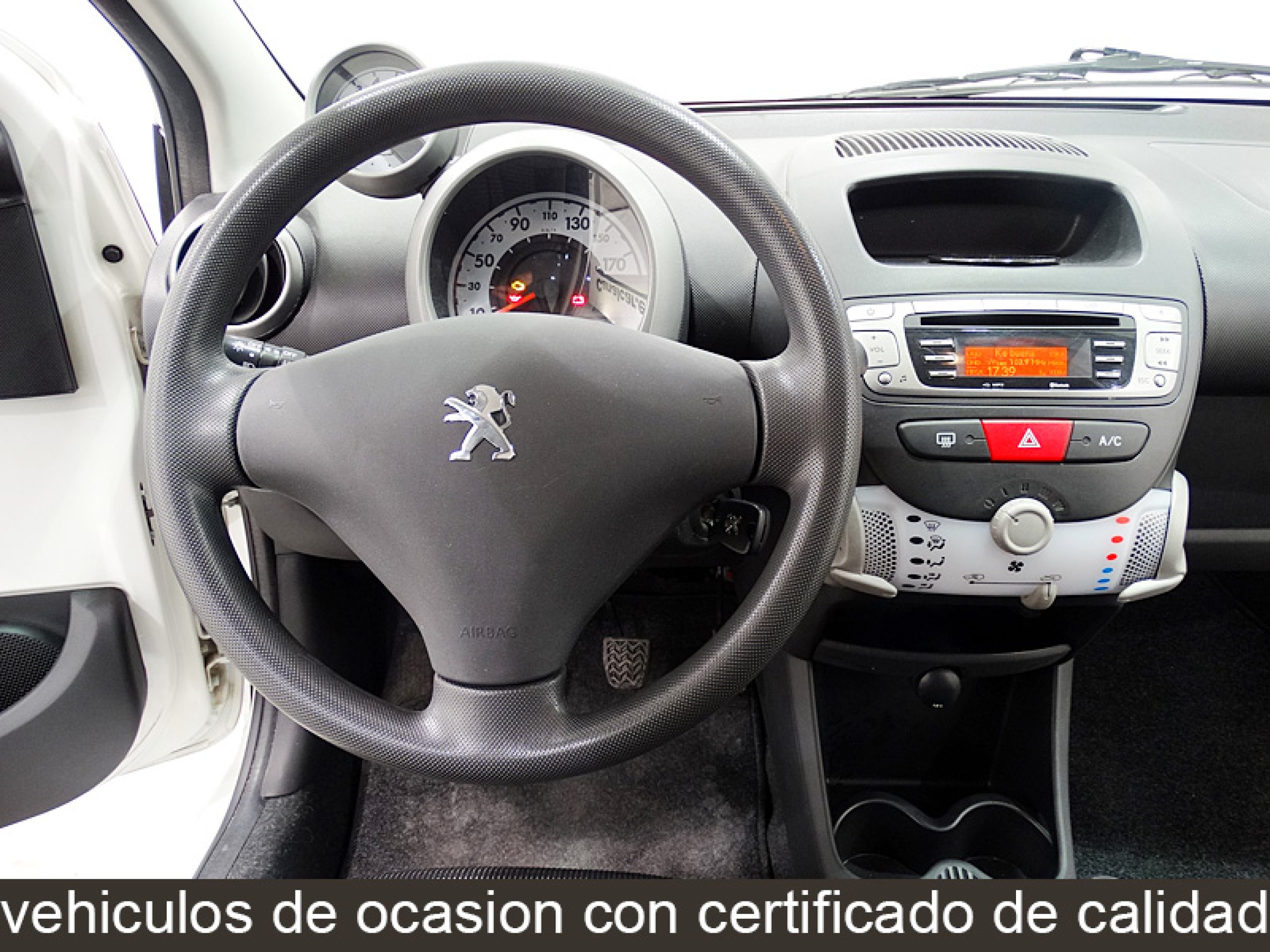 Foto Peugeot 107 23