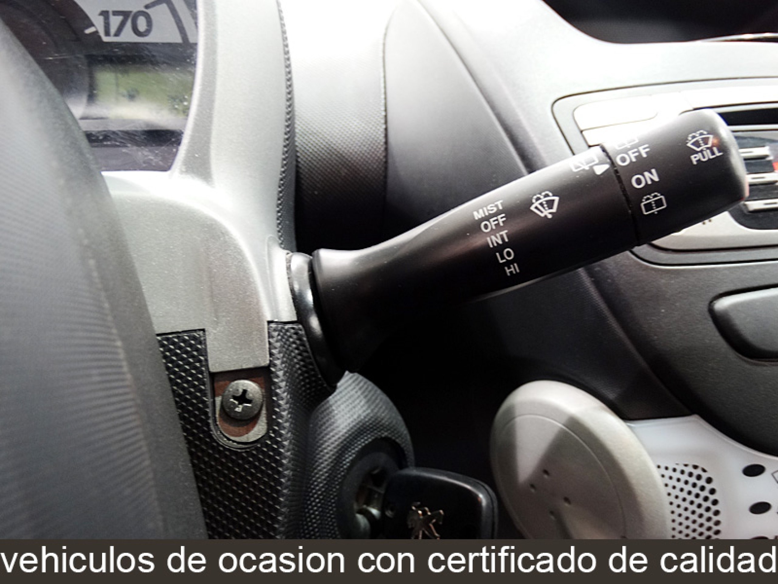 Foto Peugeot 107 29