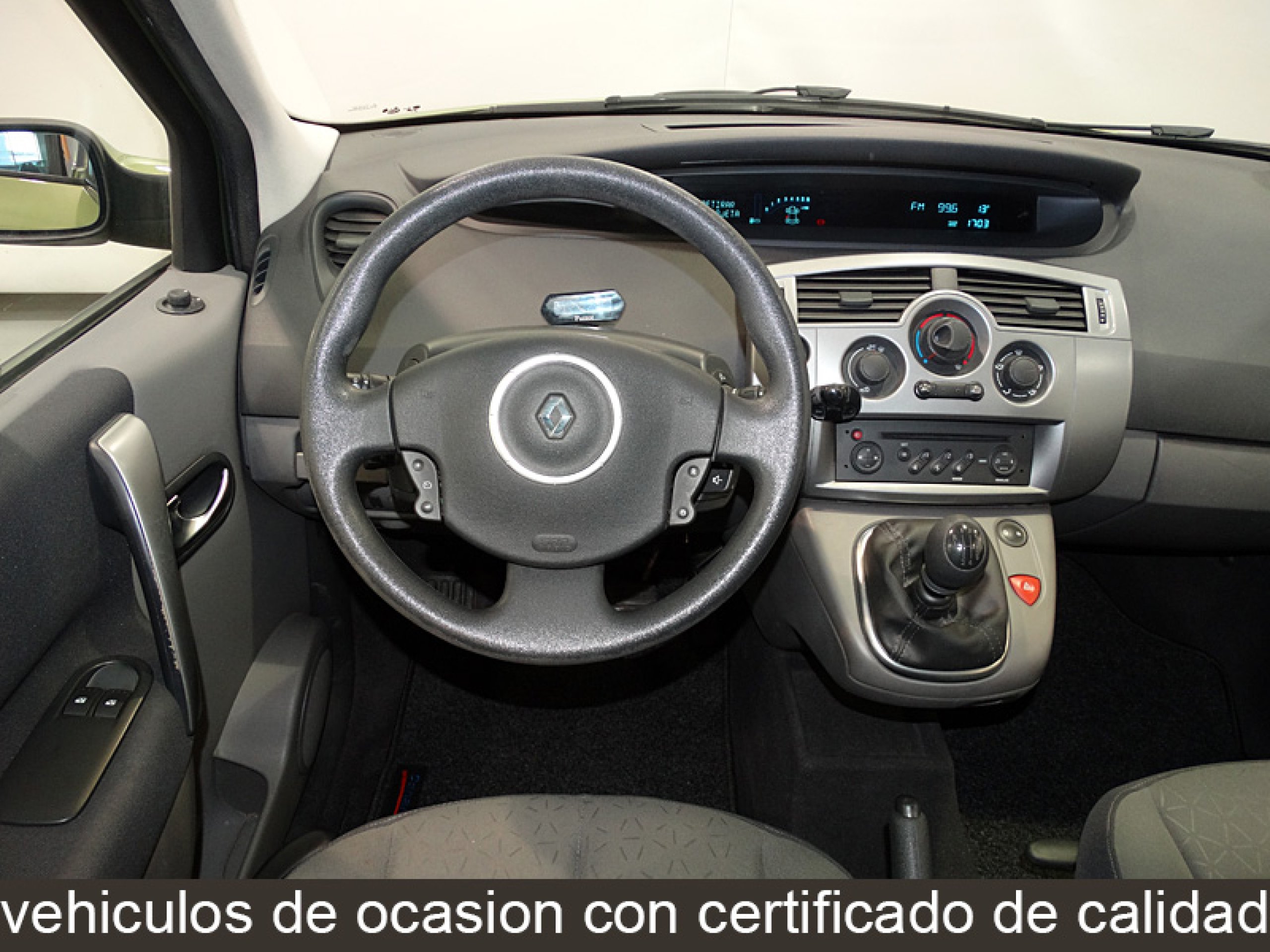 Foto Renault Scenic 16