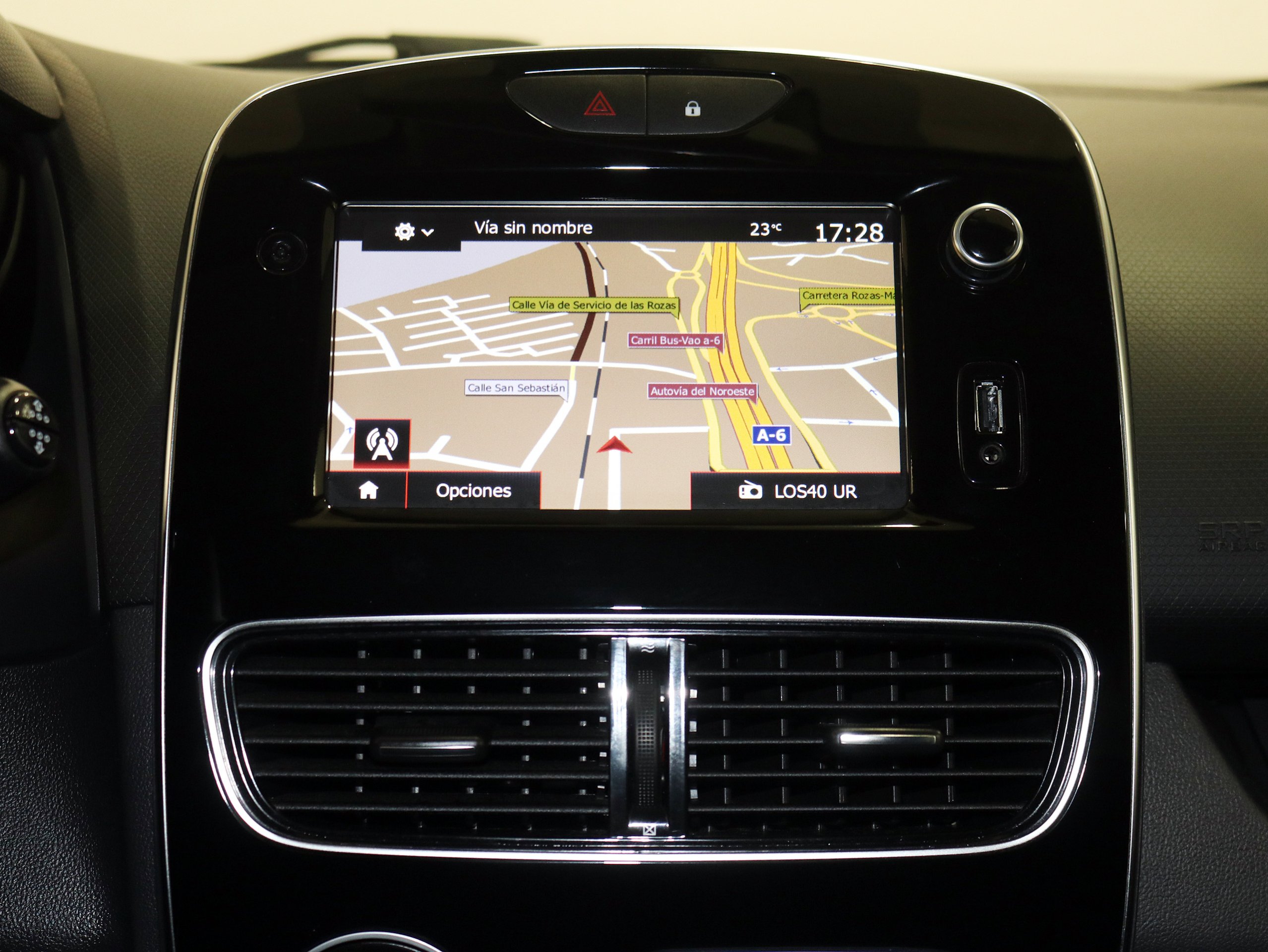 Foto Renault Clio 27