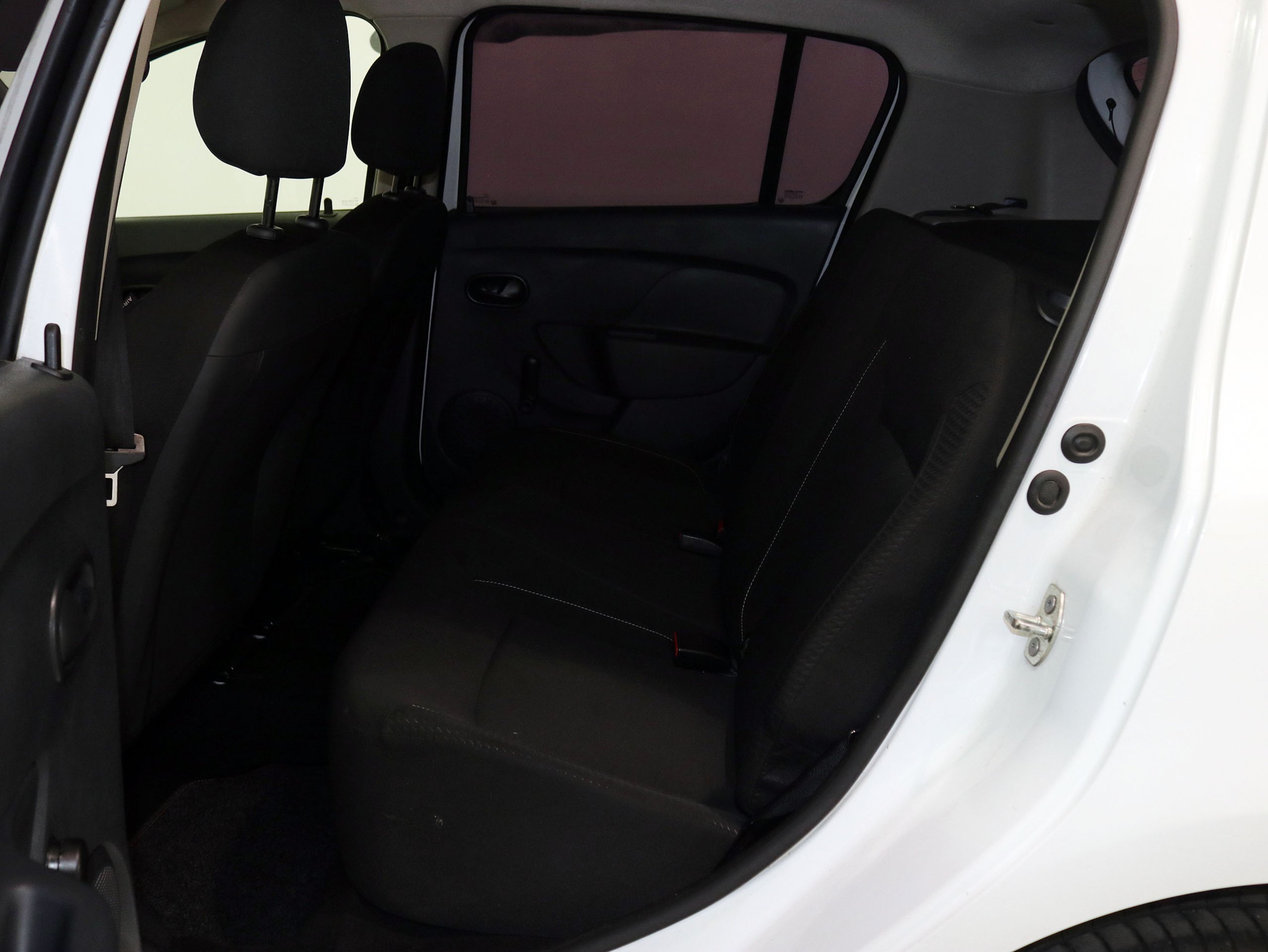 Foto Dacia Sandero 14