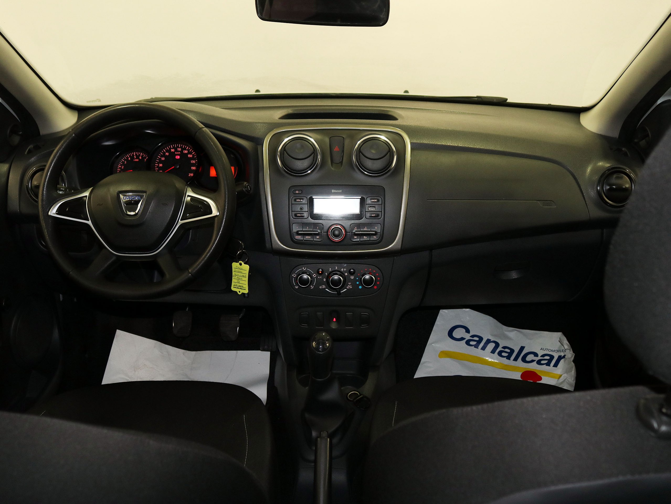 Foto Dacia Sandero 17