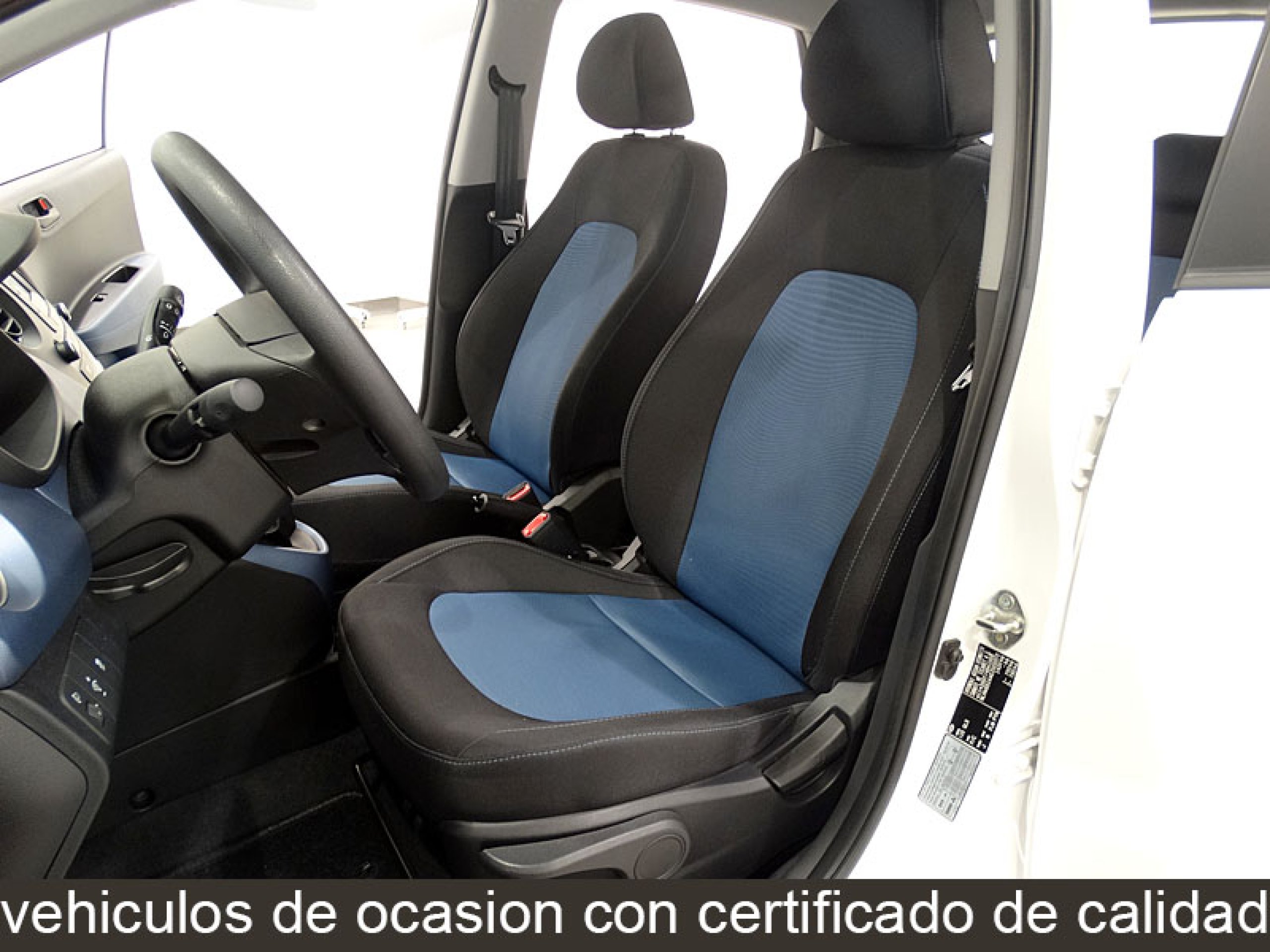 Foto Hyundai i10 14
