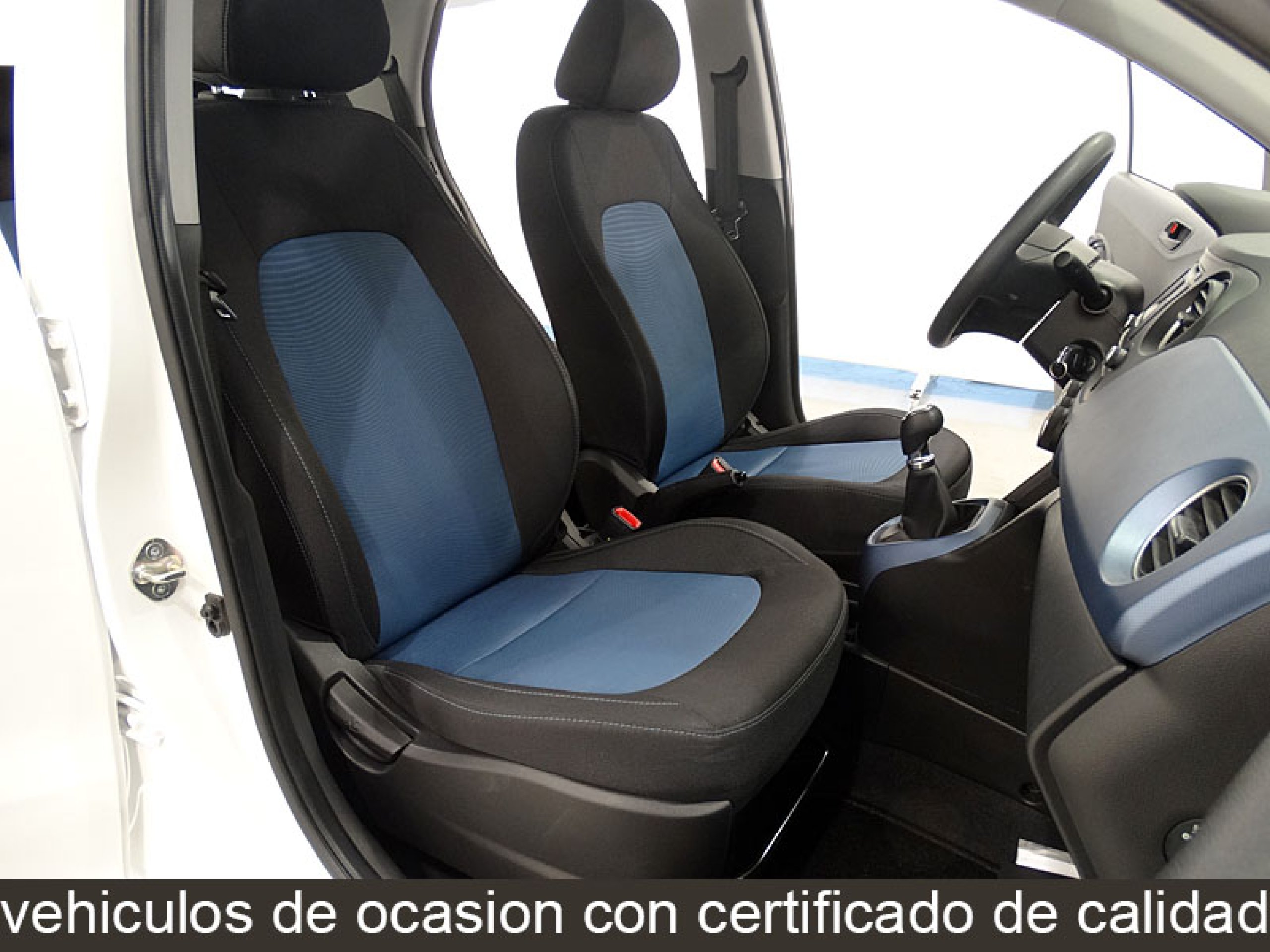 Foto Hyundai i10 16