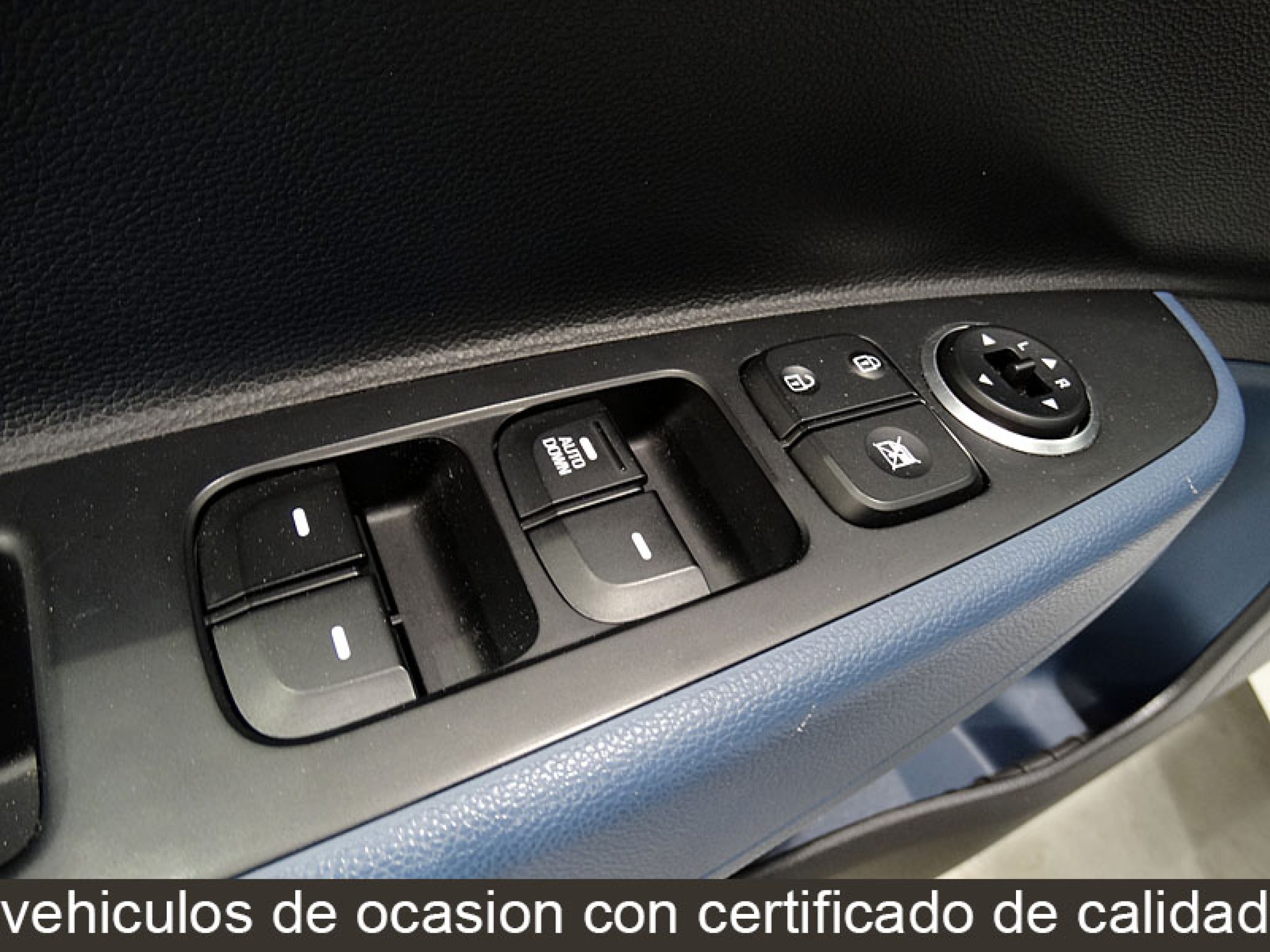 Foto Hyundai i10 26