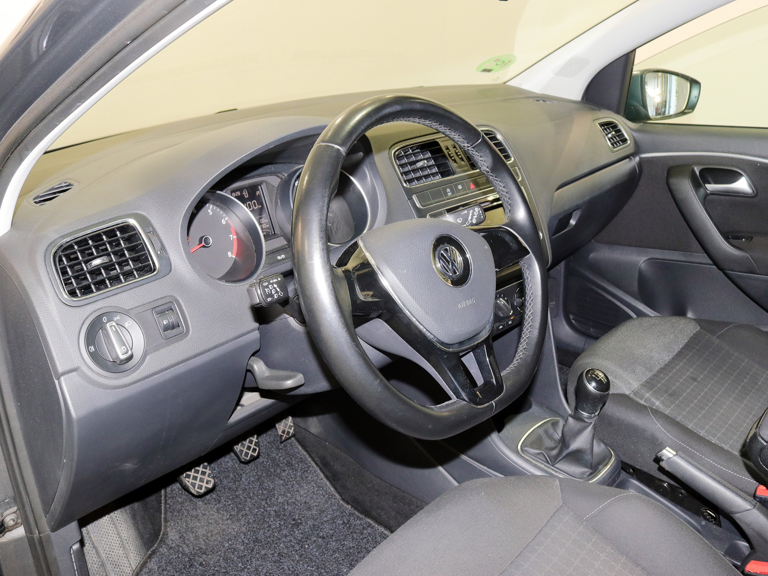 Foto Volkswagen Polo 19