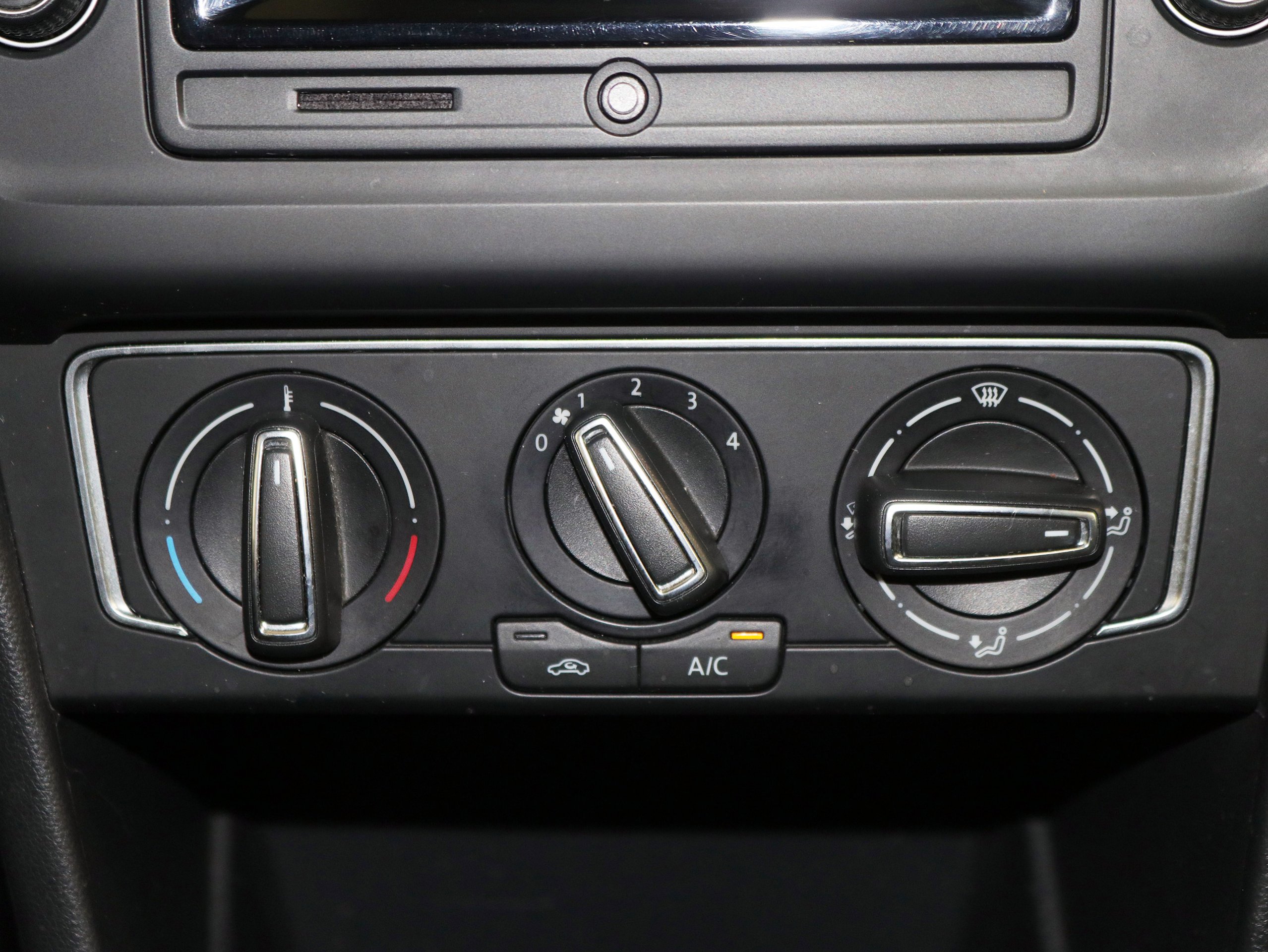 Foto Volkswagen Polo 24