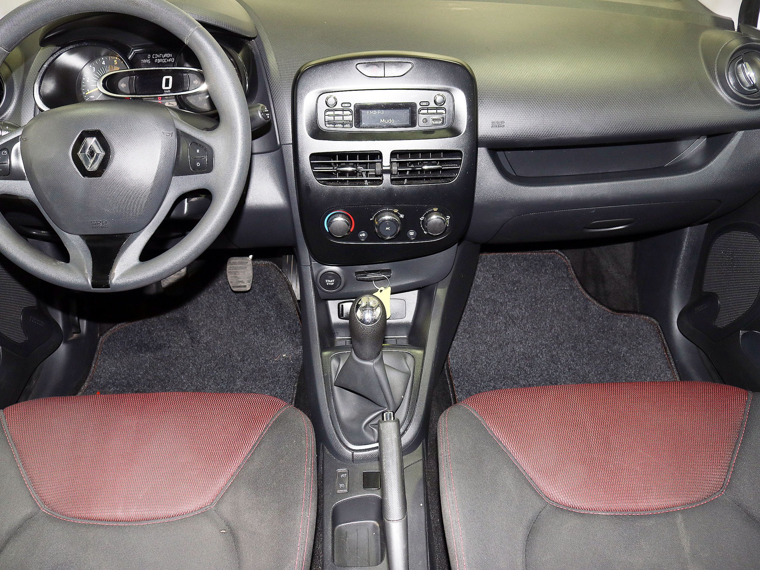 Foto Renault Clio 17