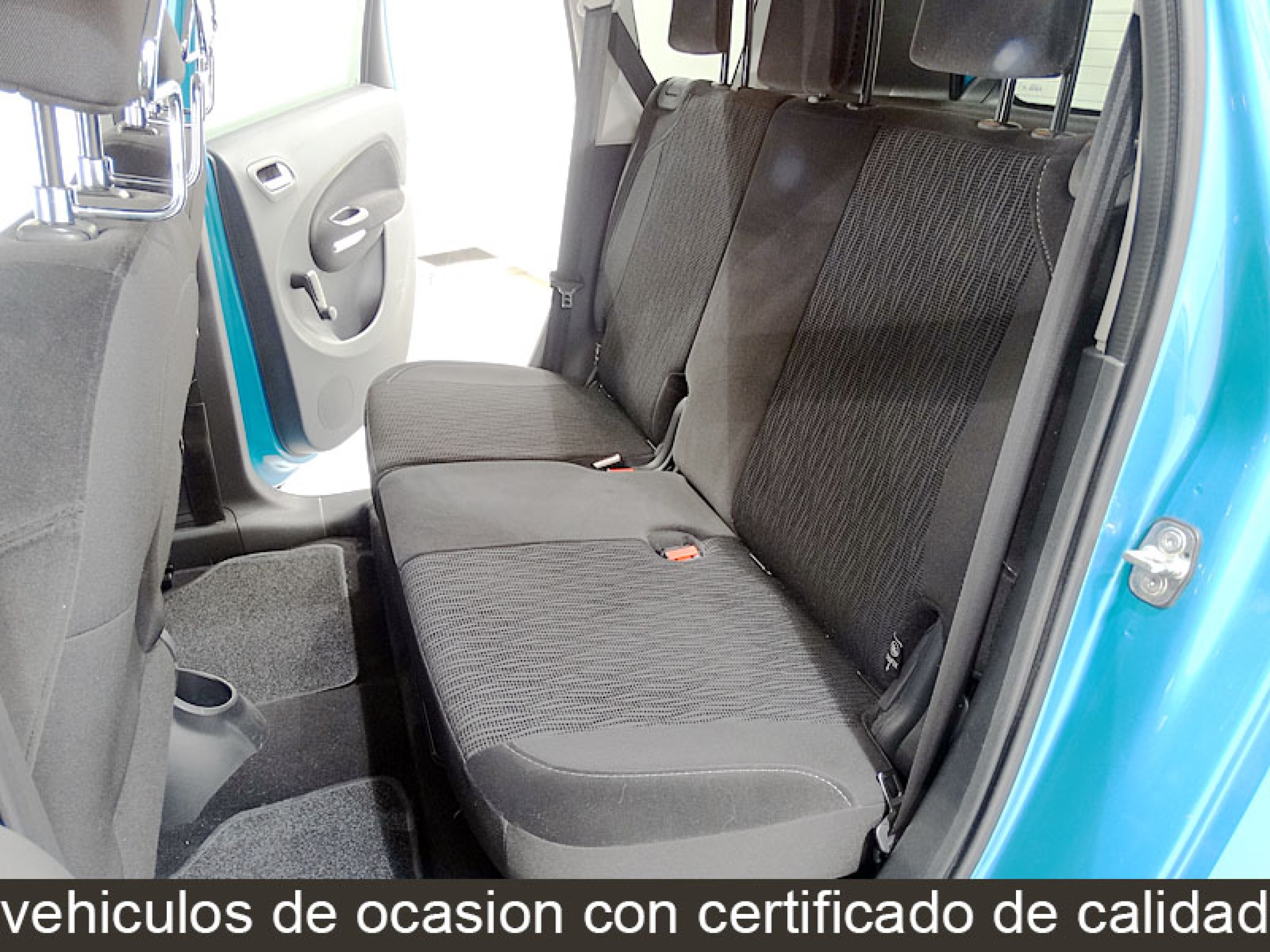 Foto Citroen C3 Picasso 23
