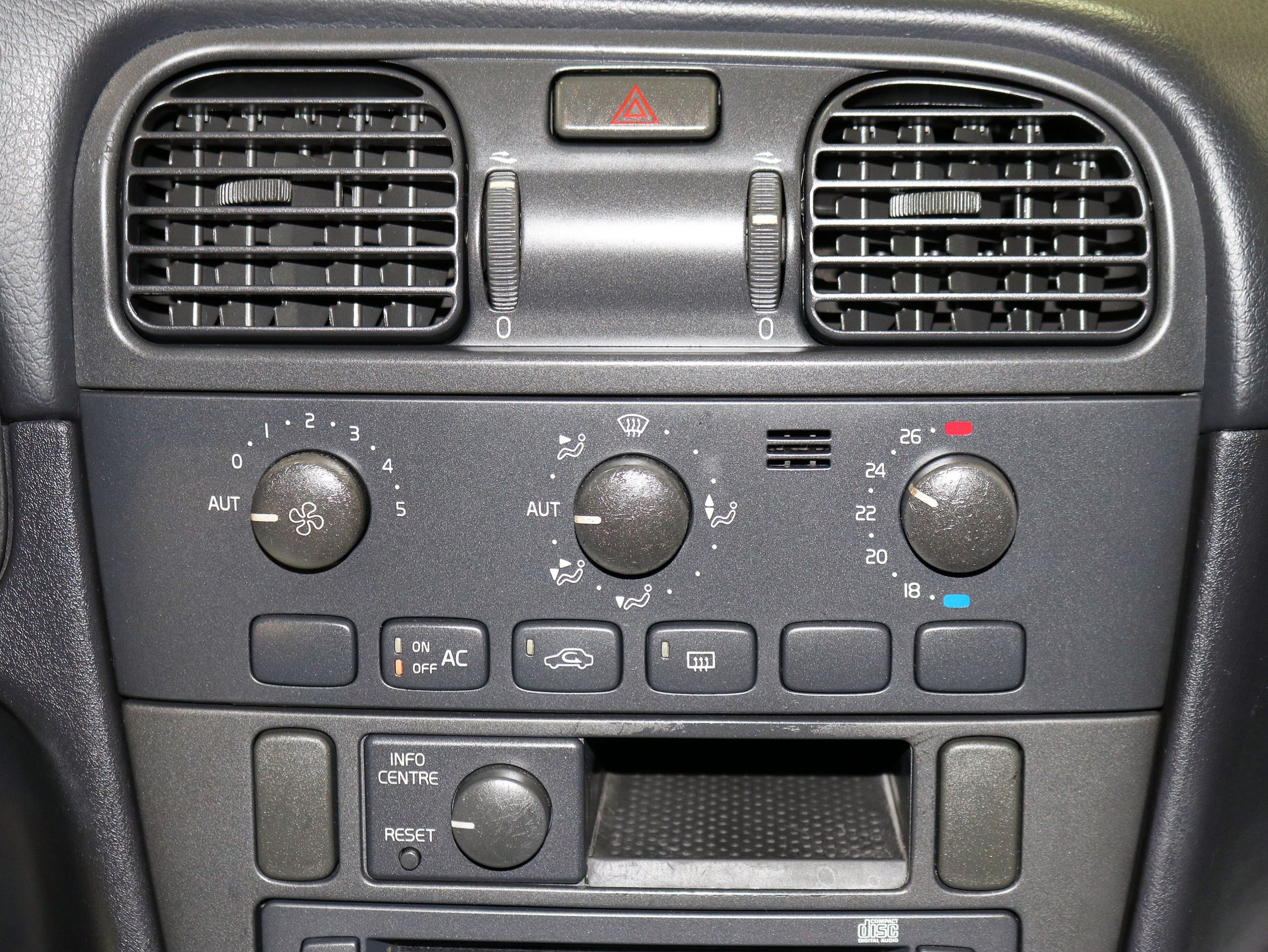 Foto Volvo V40 20