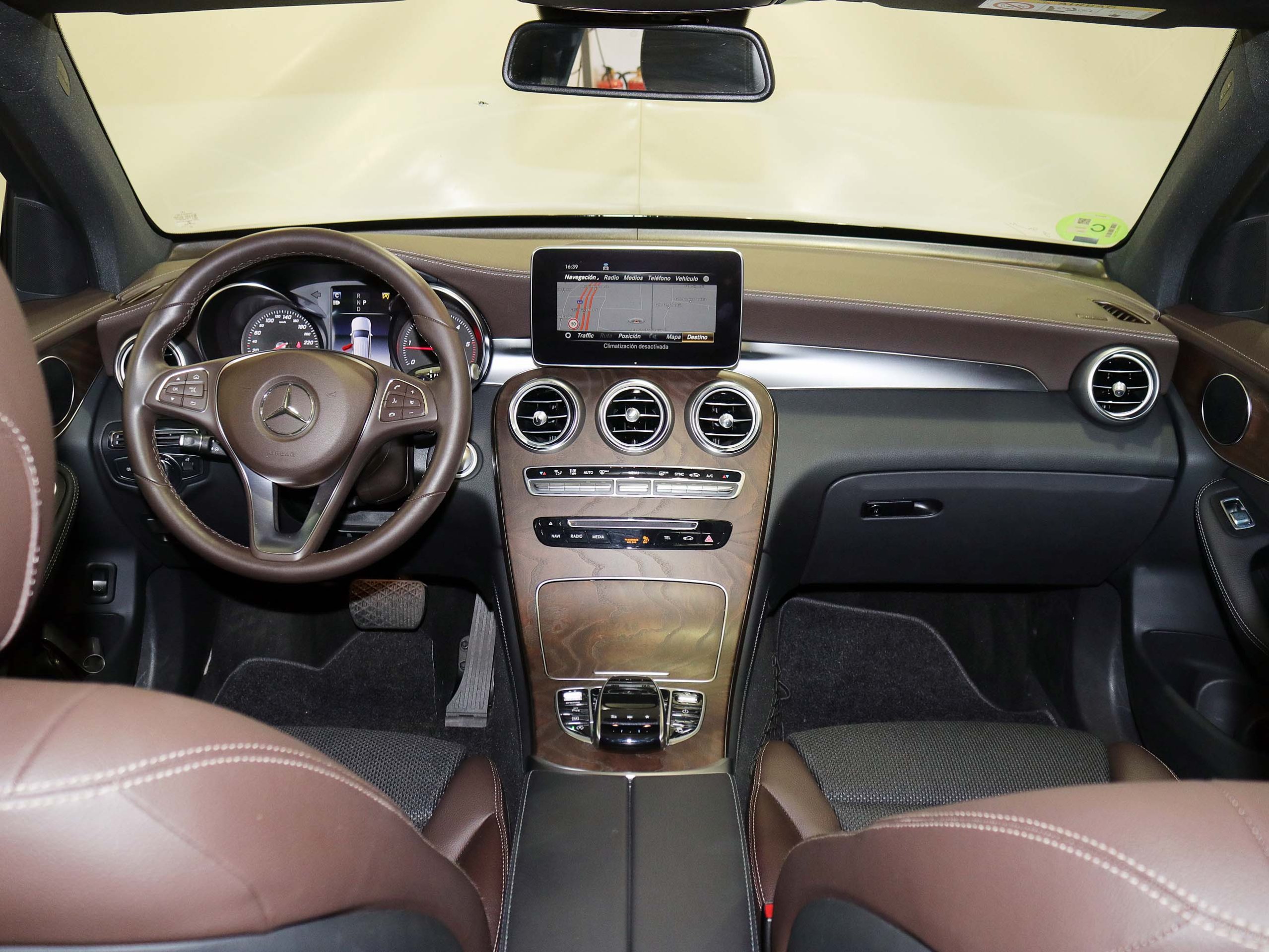 Foto Mercedes-Benz GLC 220 30