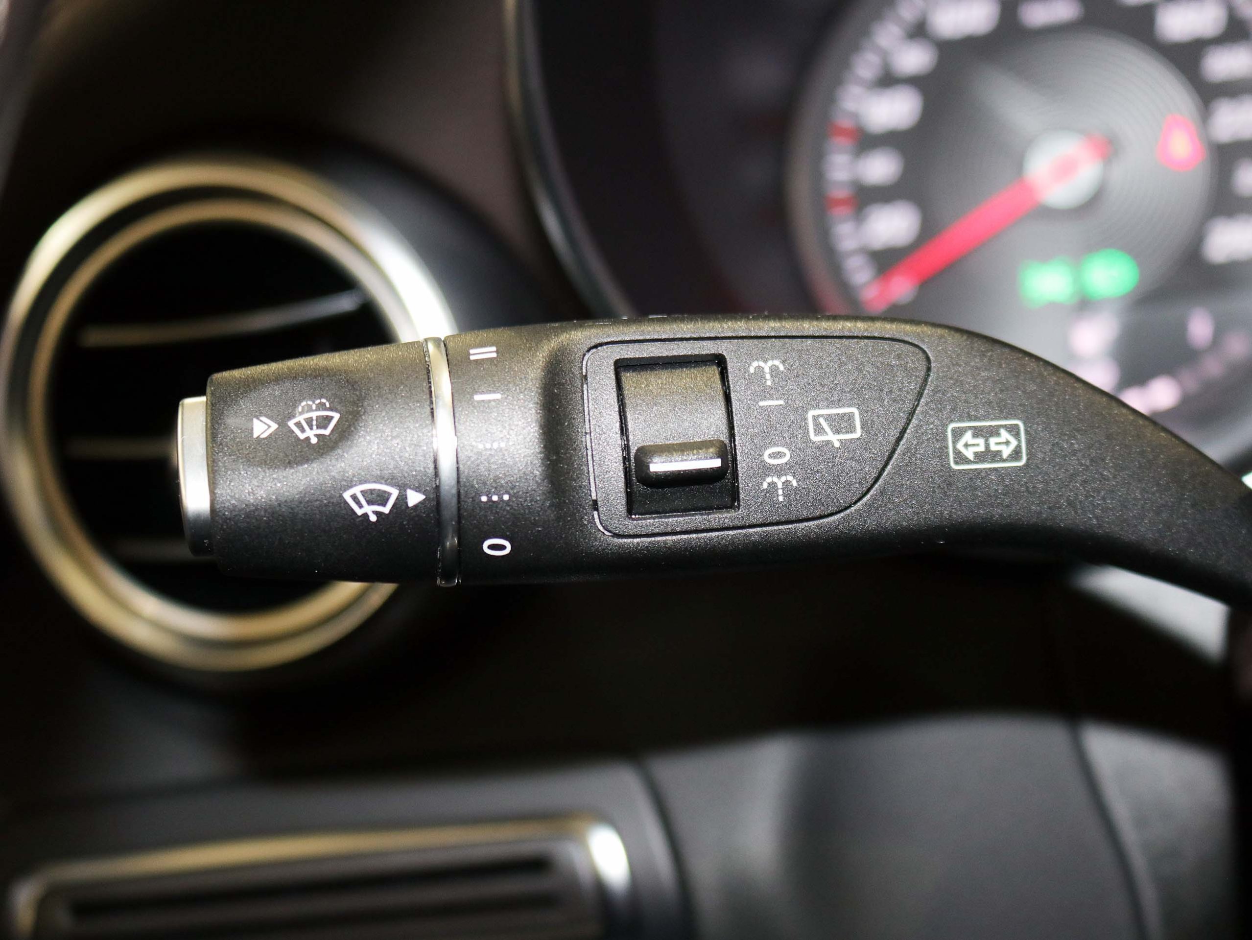 Foto Mercedes-Benz GLC 220 41