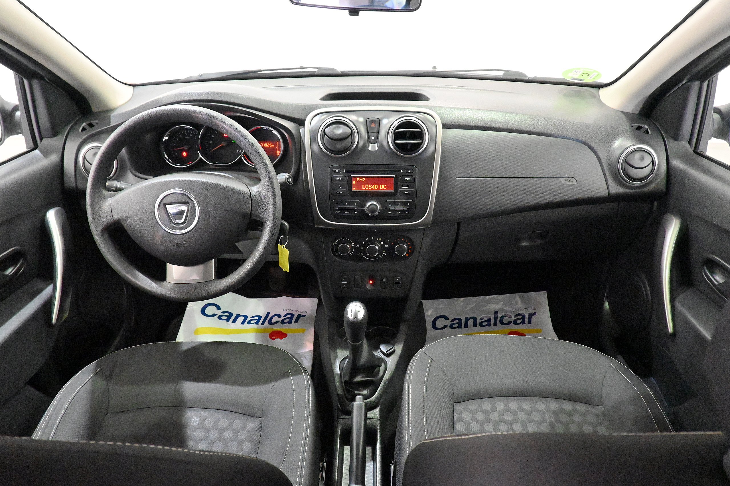 Foto Dacia Sandero 14