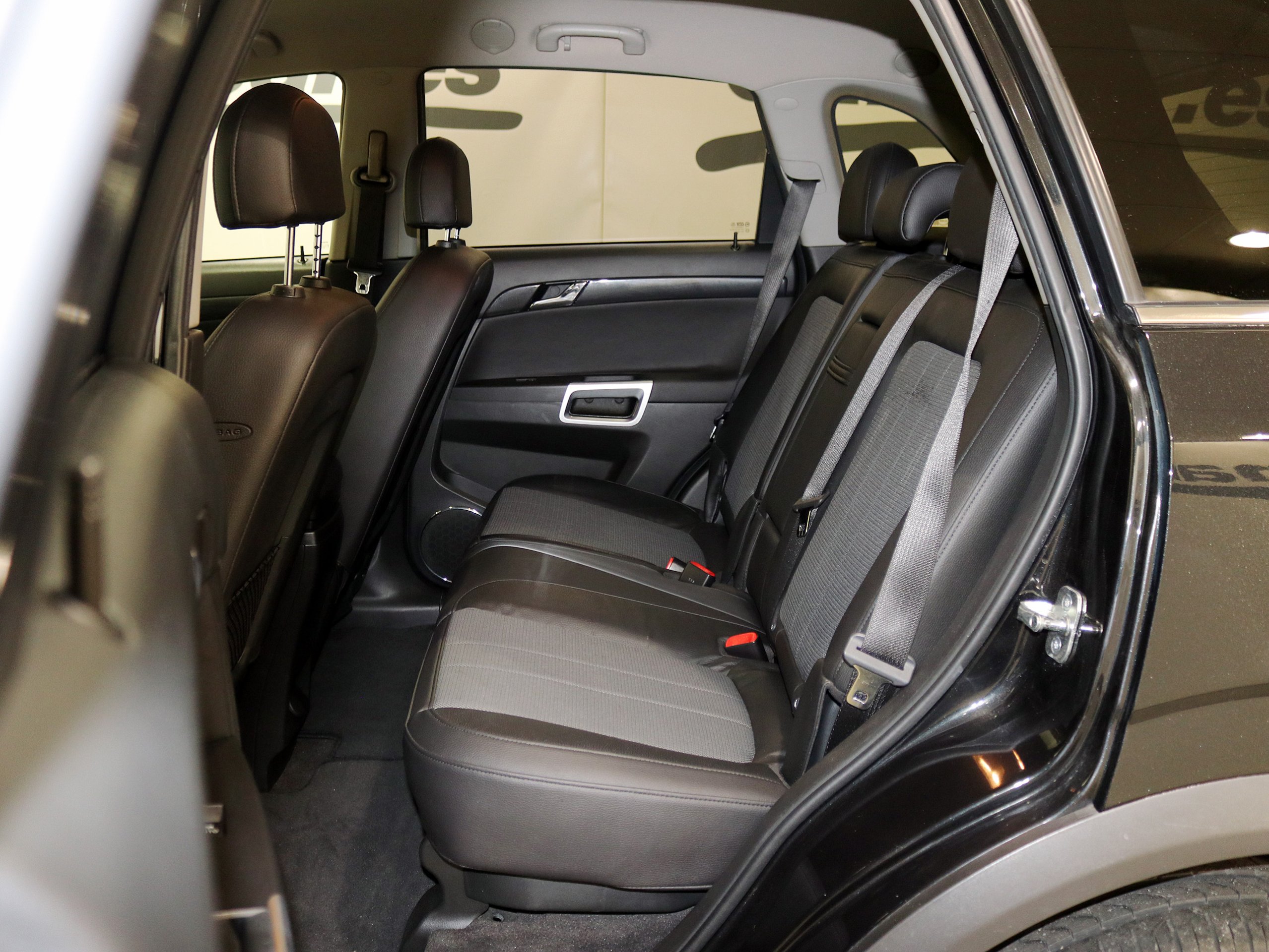 Foto Opel Antara 13