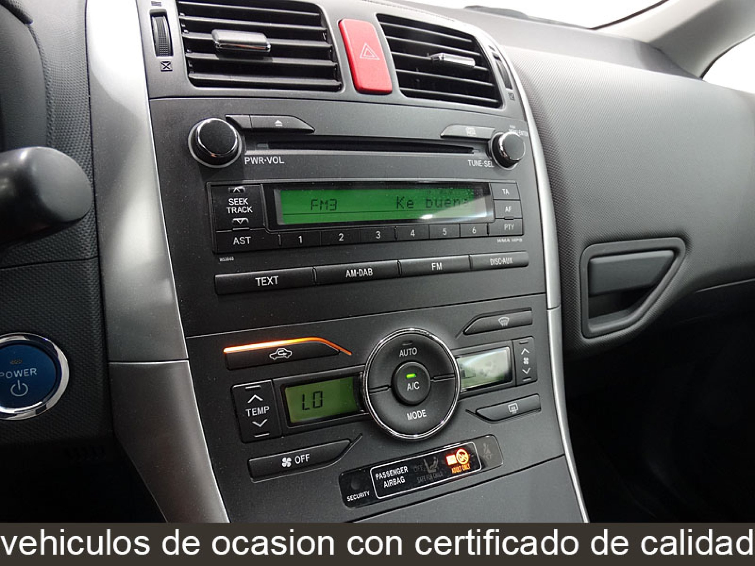 Foto Toyota Auris 30