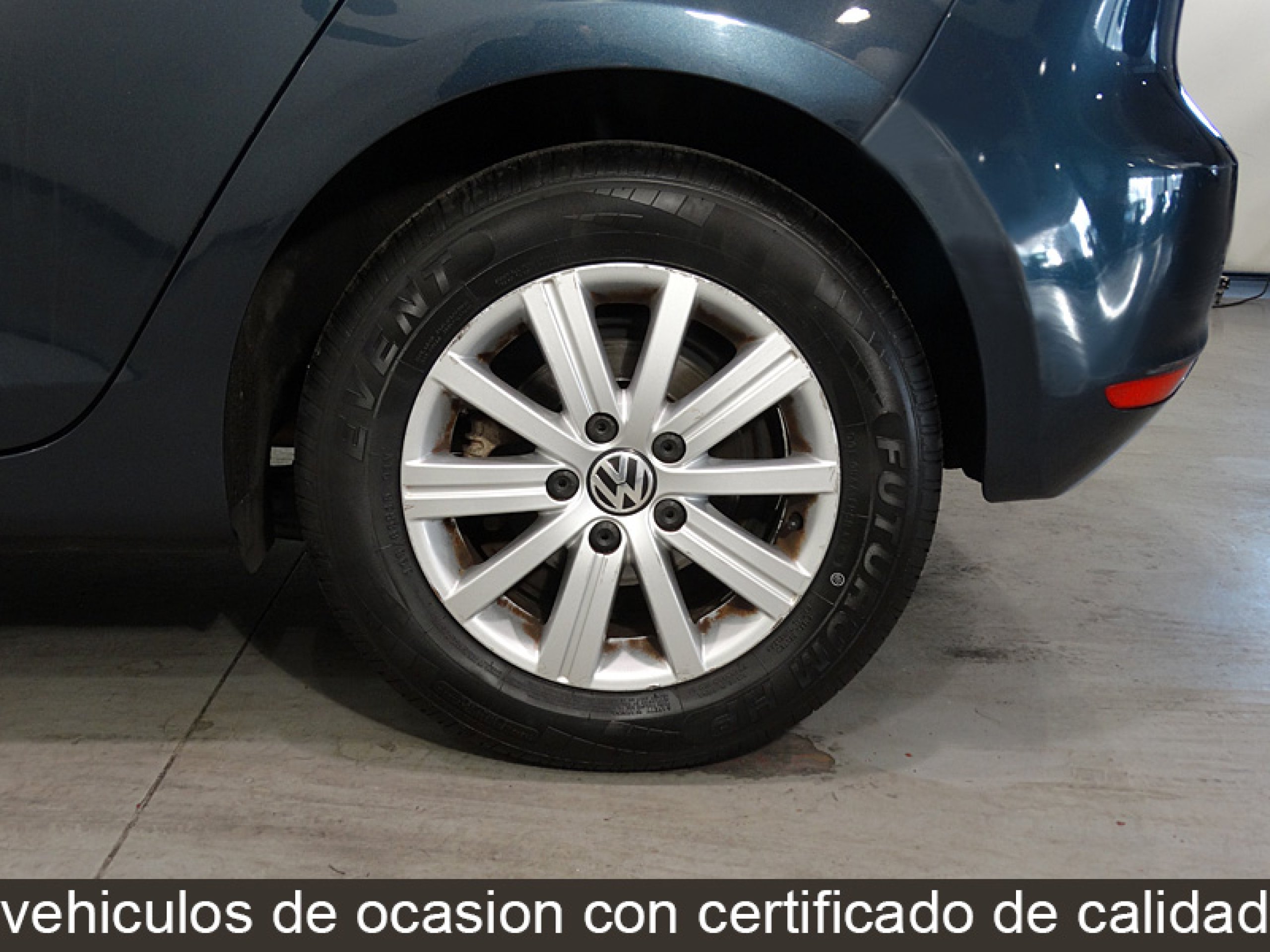 Foto Volkswagen Golf 28