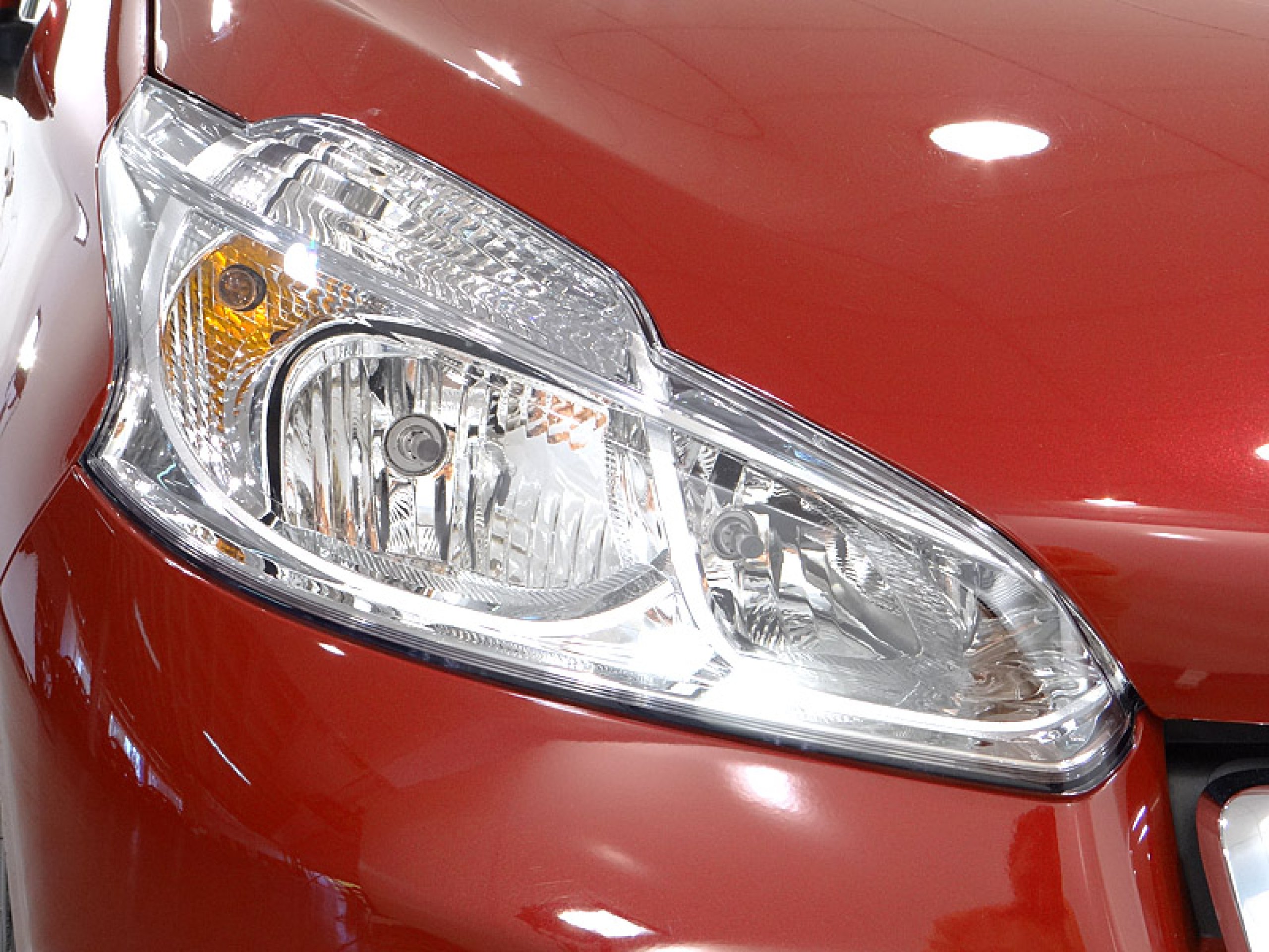 Foto Peugeot 208 18