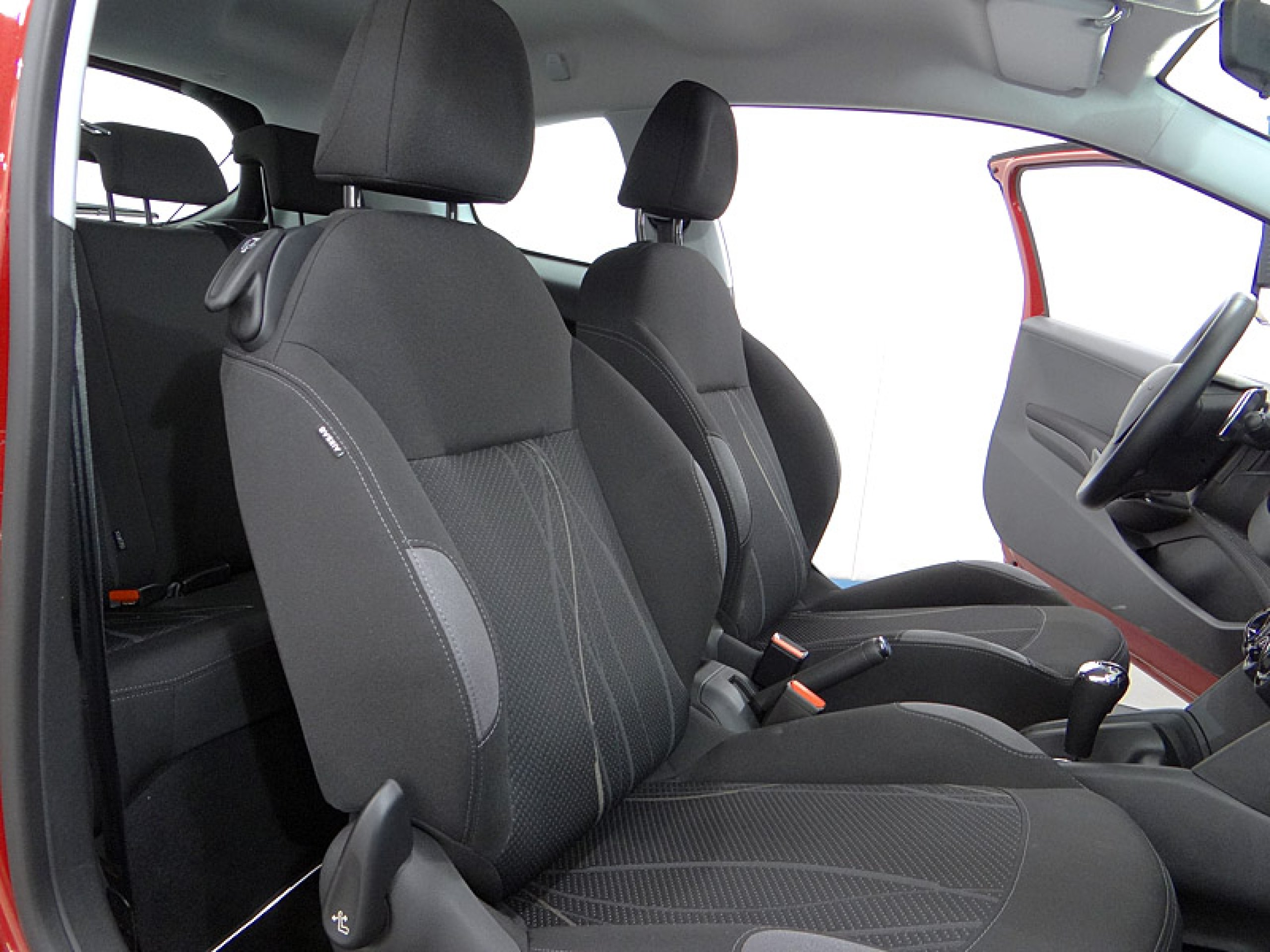Foto Peugeot 208 23