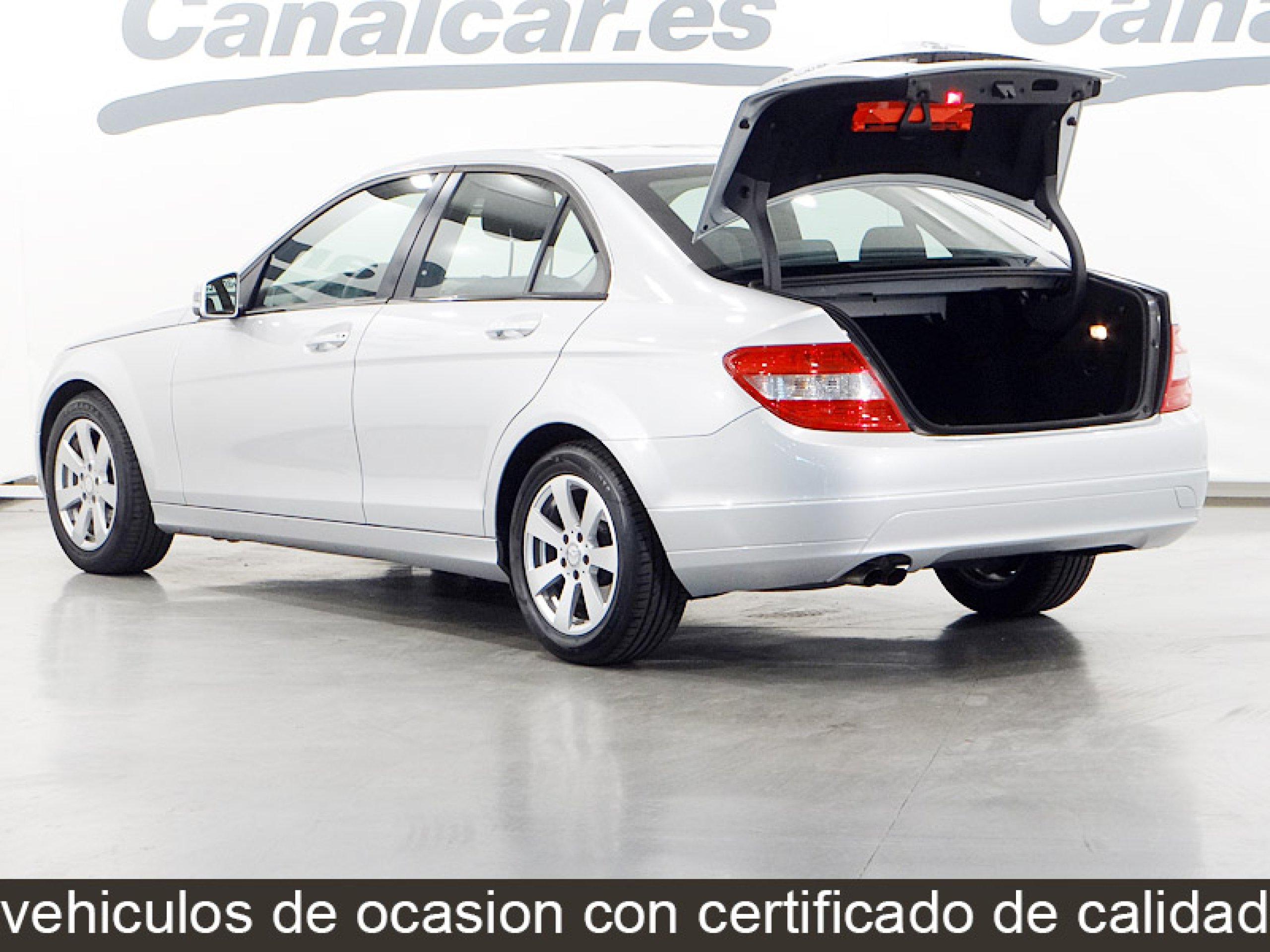 Foto Mercedes-Benz C 200 10