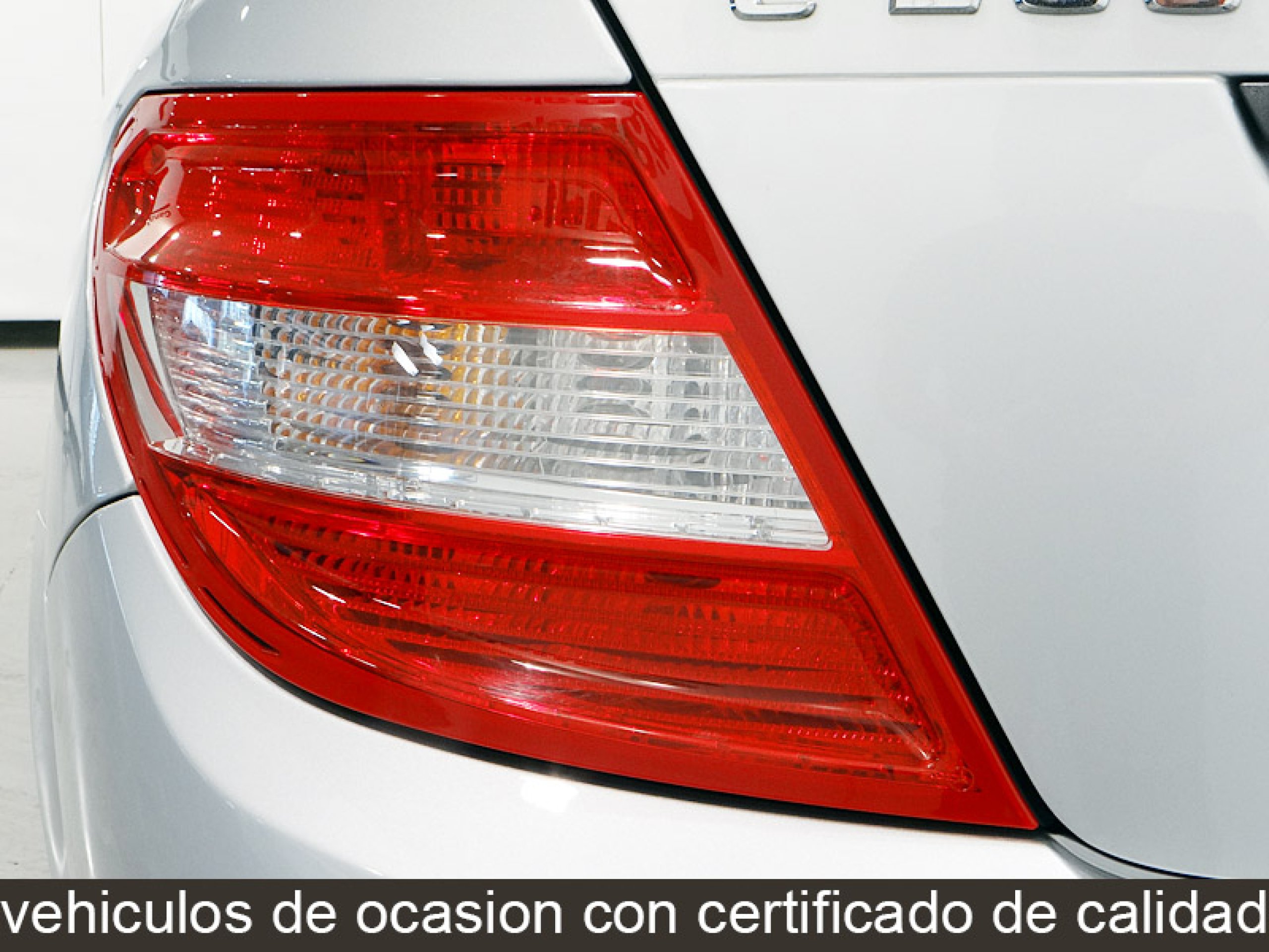 Foto Mercedes-Benz C 200 15