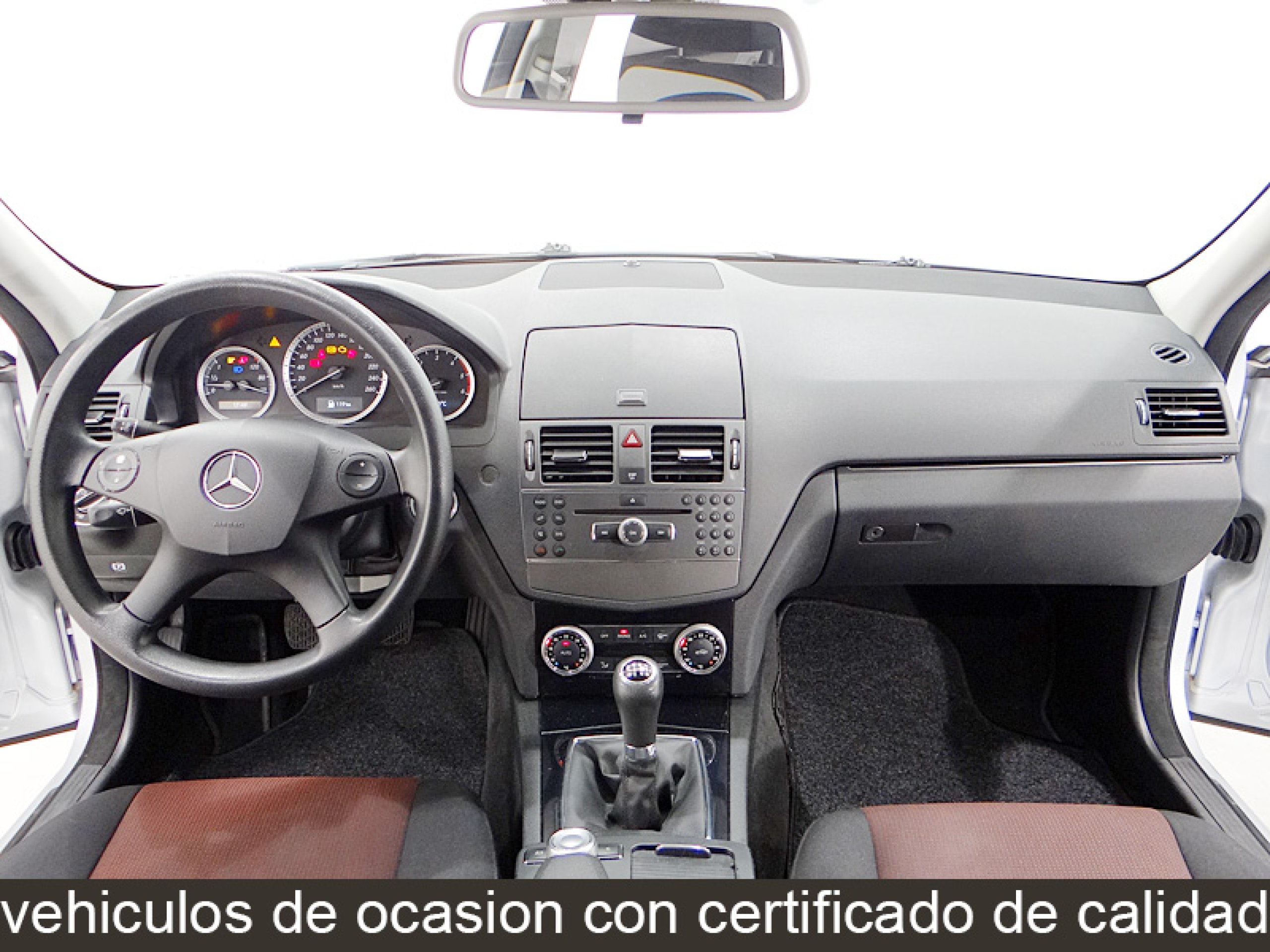 Foto Mercedes-Benz C 200 26