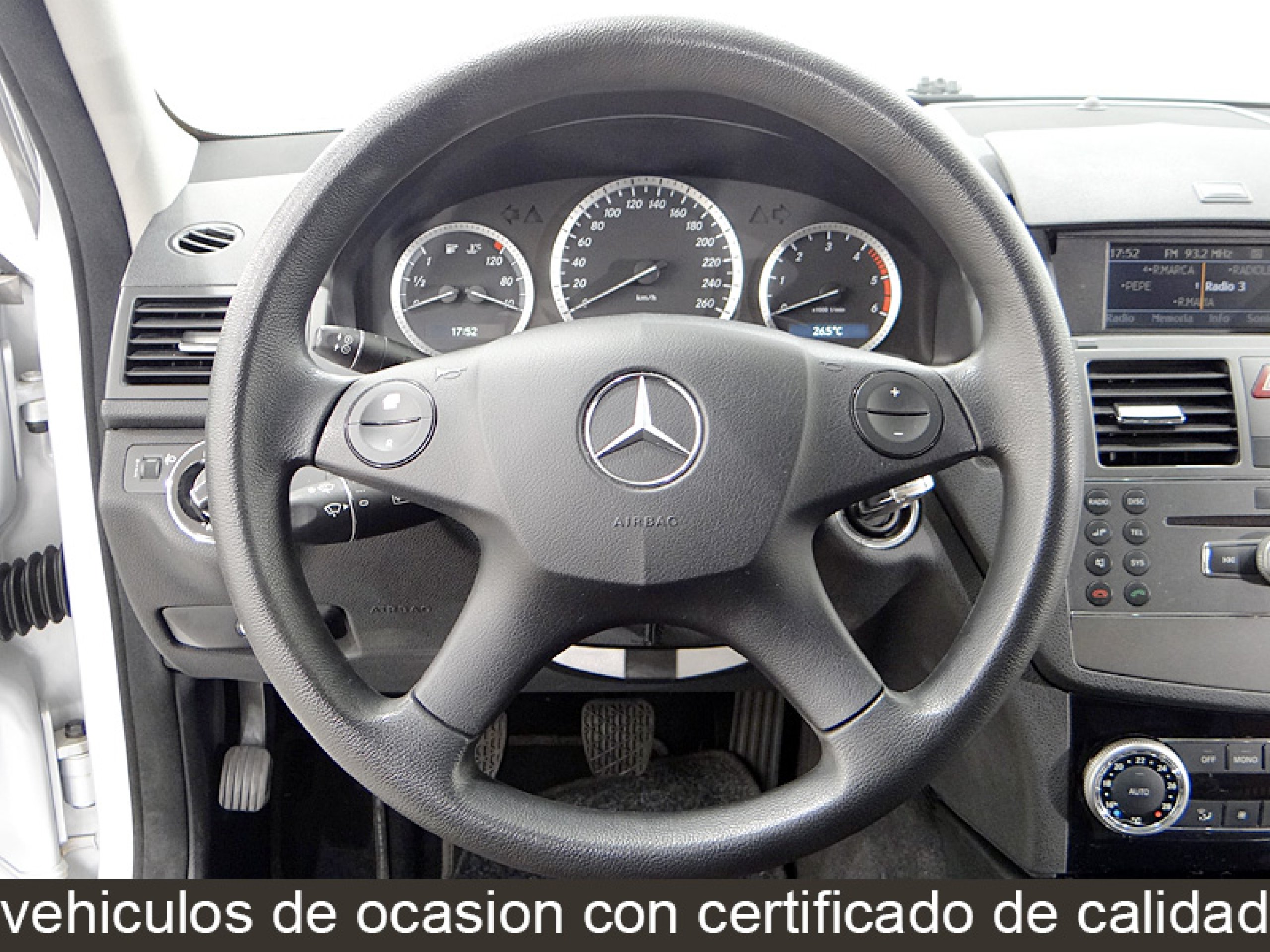 Foto Mercedes-Benz C 200 28