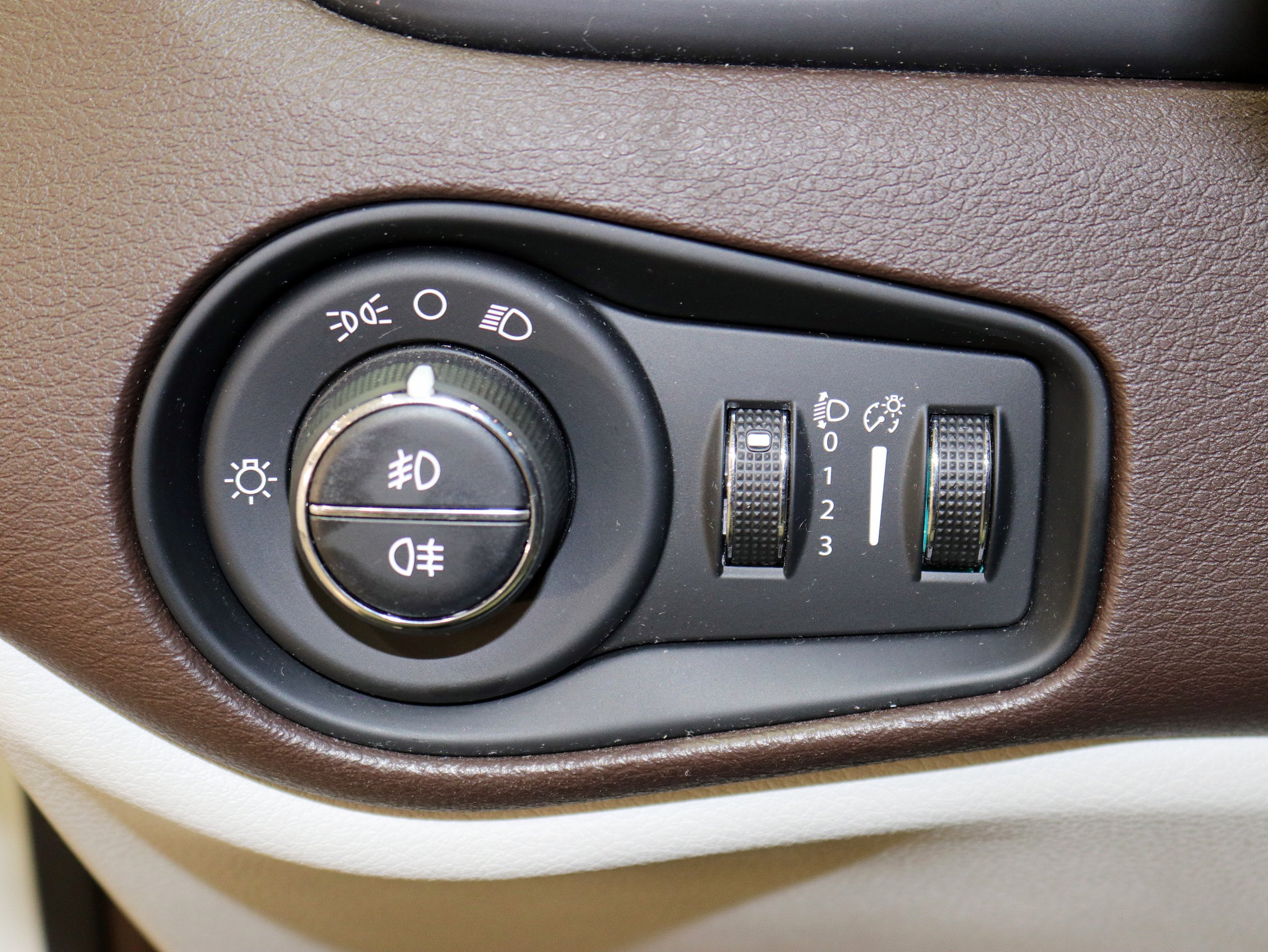 Foto Jeep Renegade 32