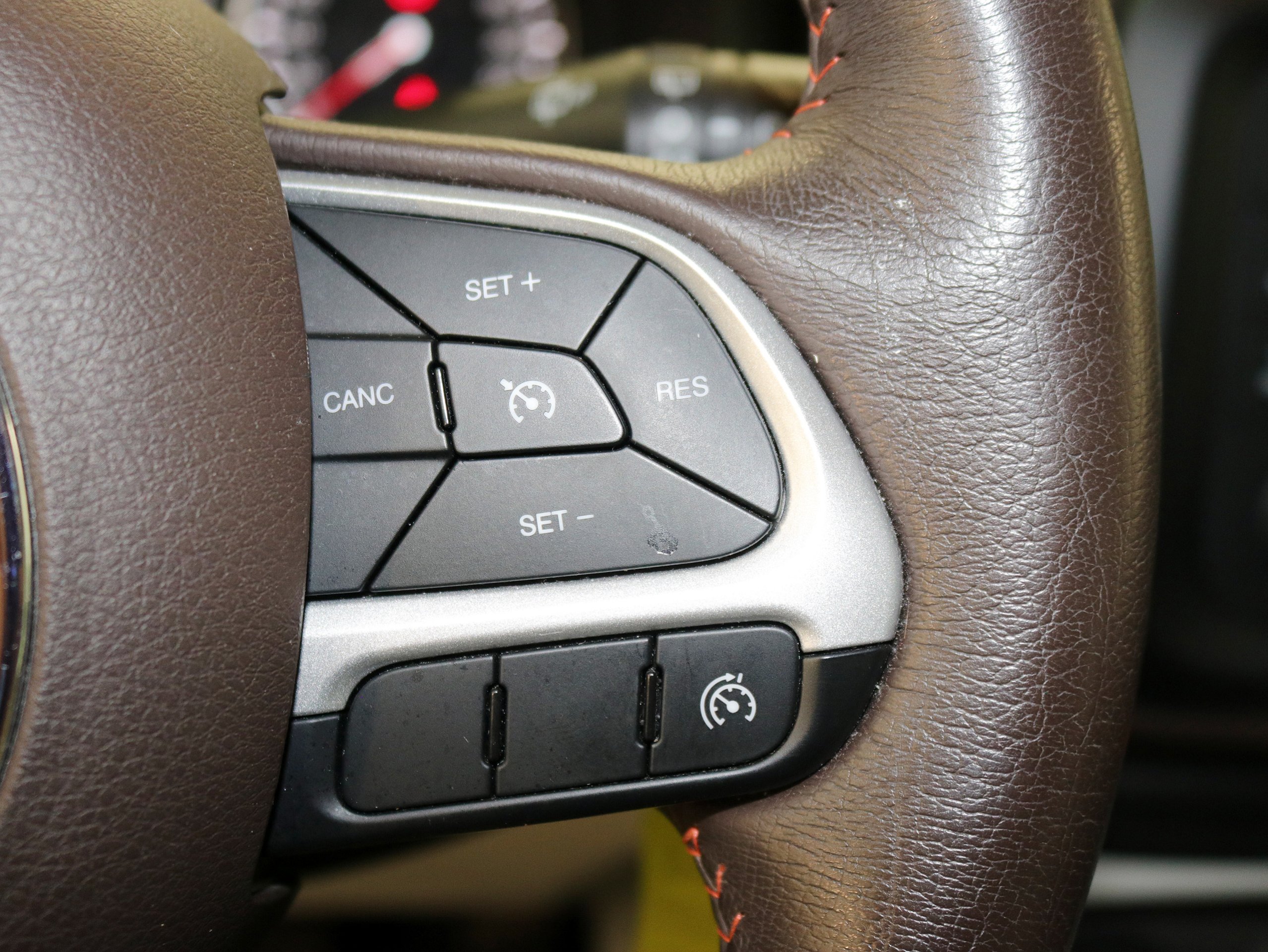 Foto Jeep Renegade 34