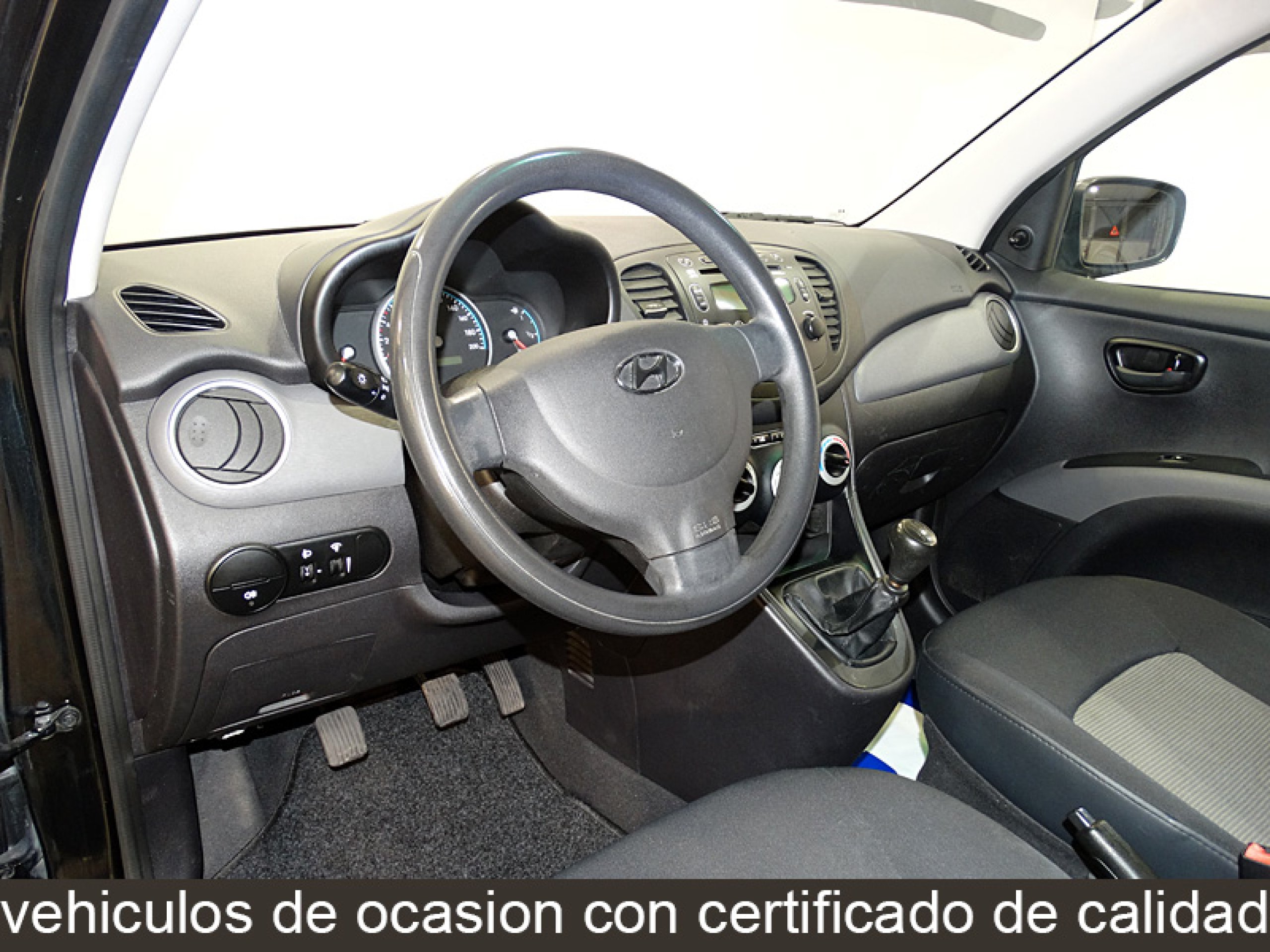 Foto Hyundai i10 14