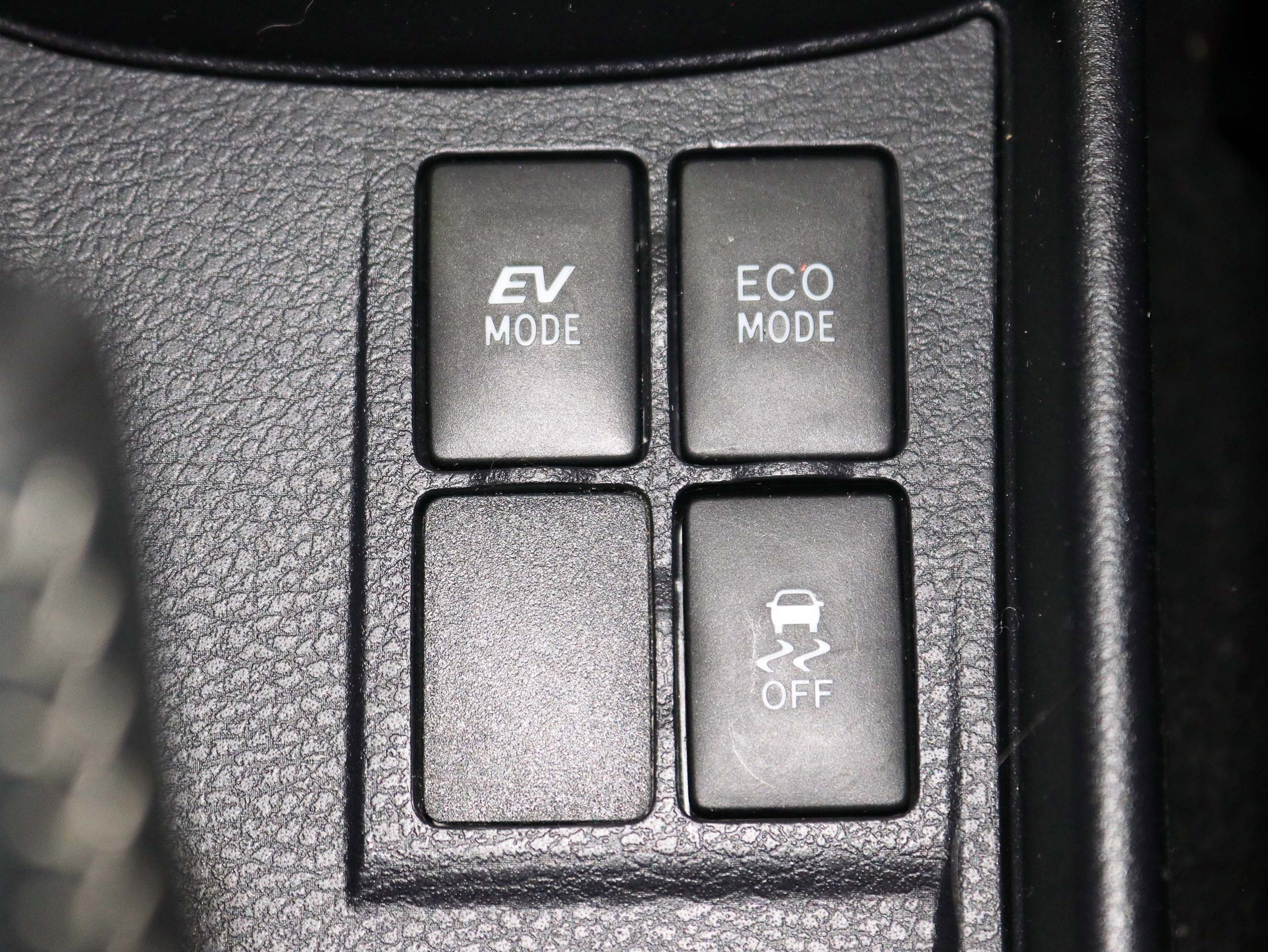 Foto Toyota Yaris 18