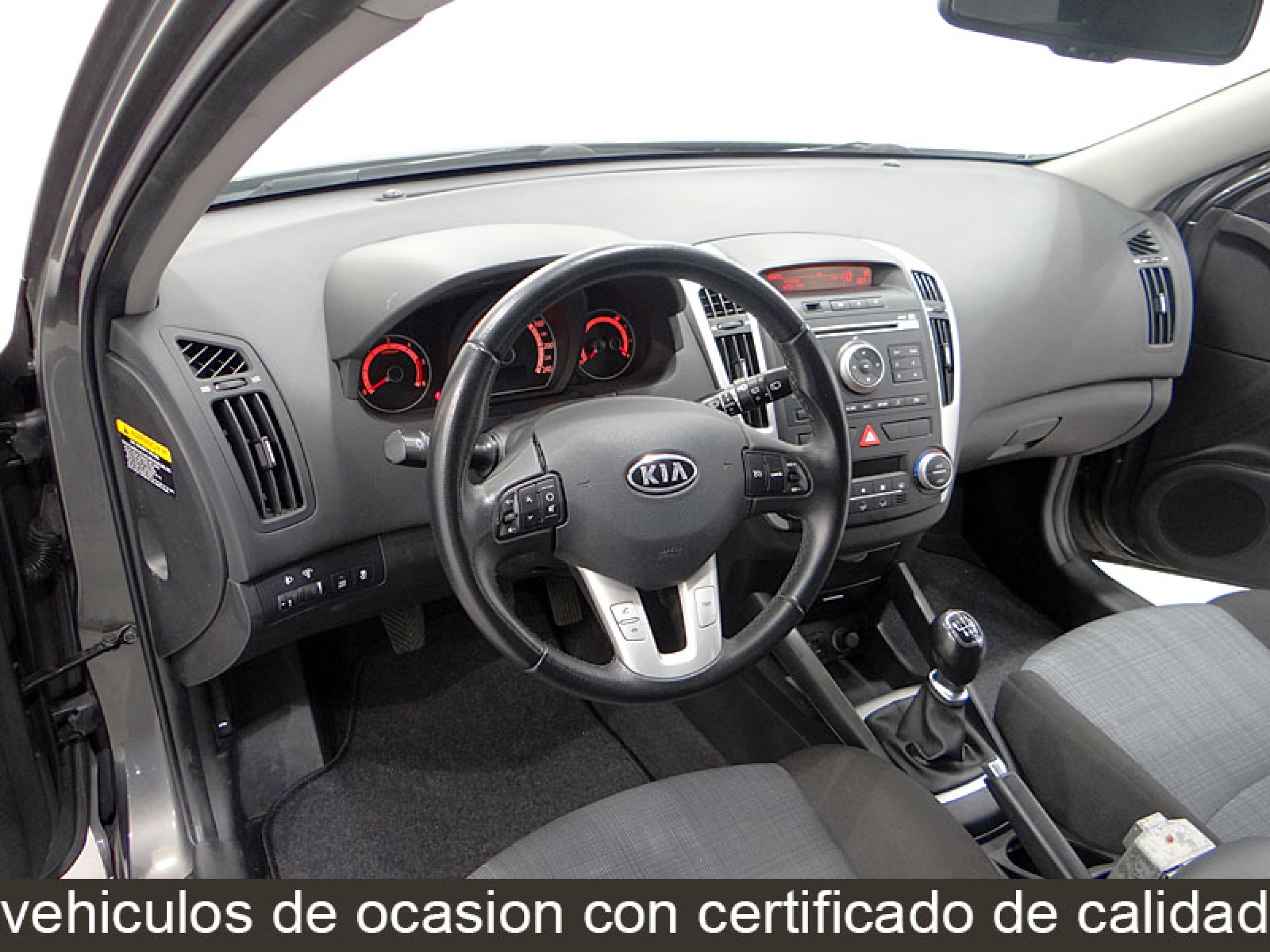 Foto Kia Ceed 26