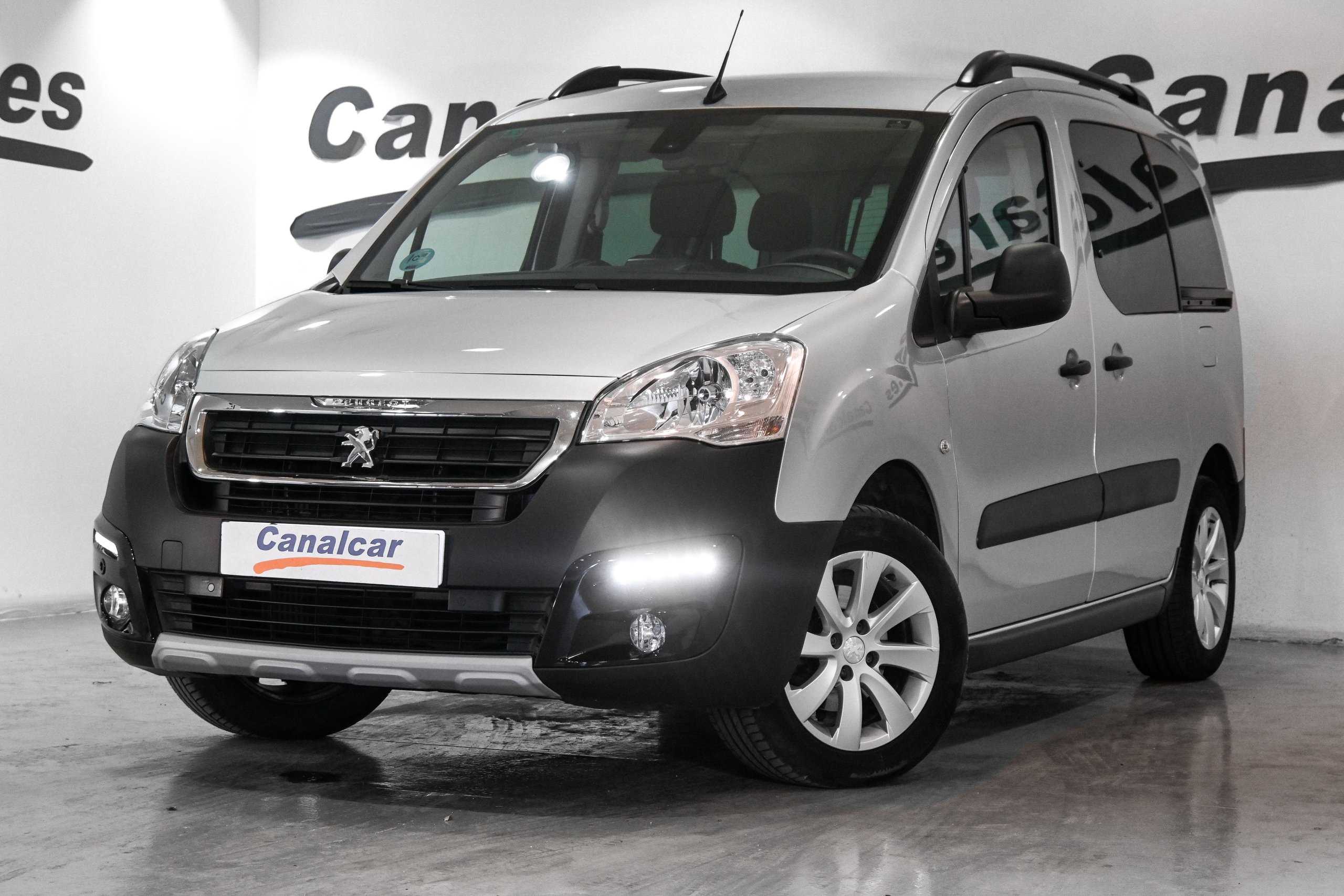 Foto Peugeot PARTNER TEPEE  1