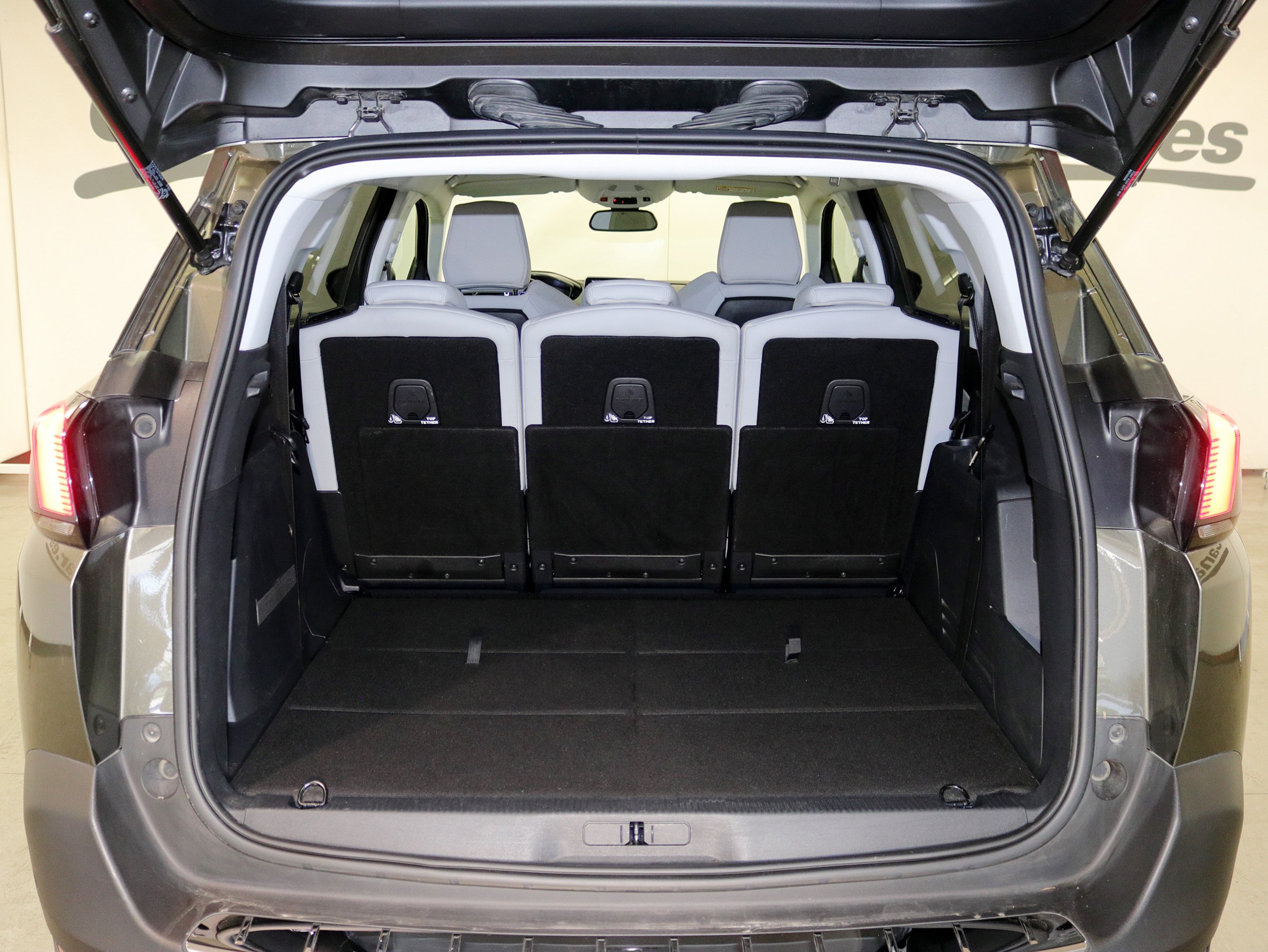 Foto Peugeot 5008 8